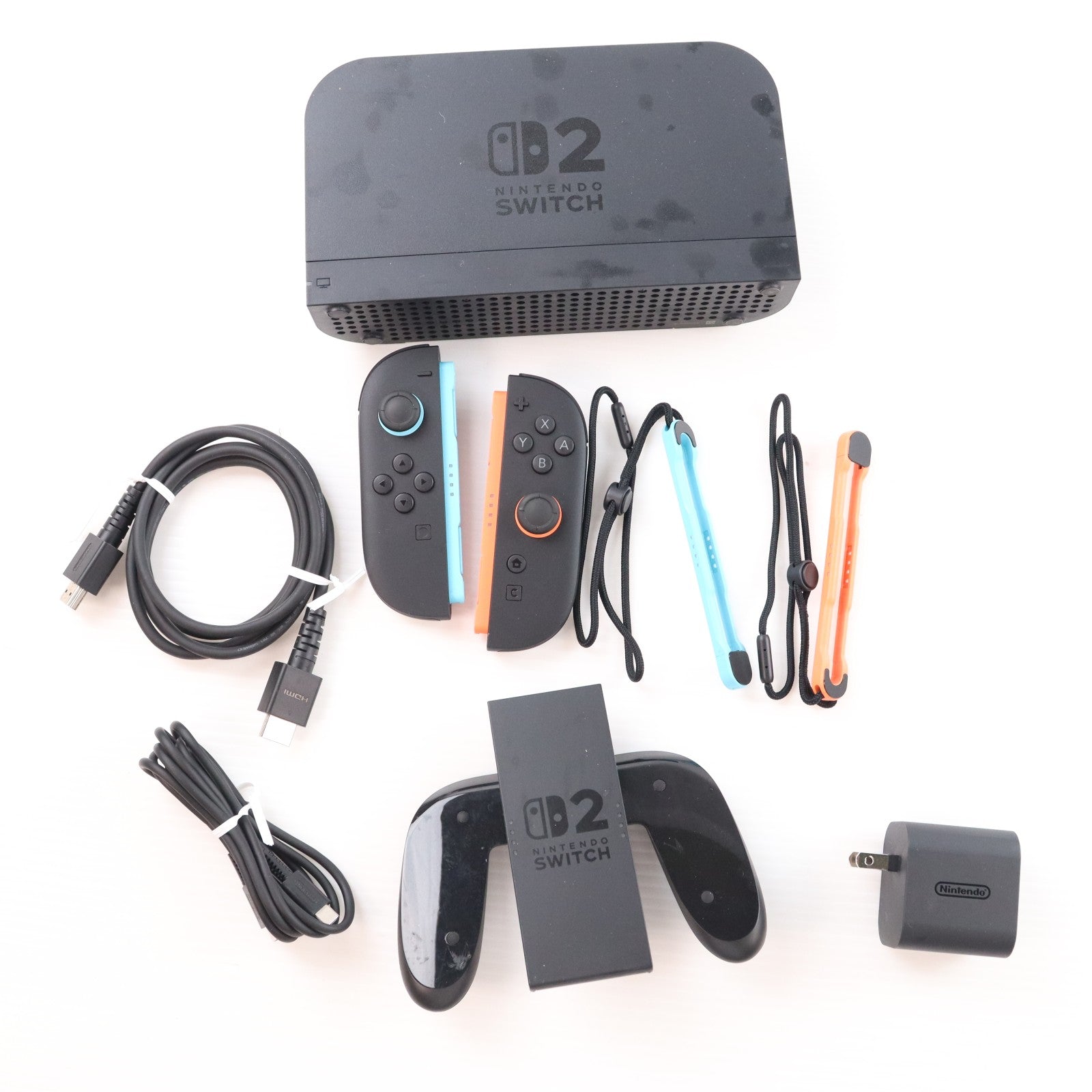 【中古即納】[Switch2] (本体) Nintendo Switch 2(ニンテンドースイッチ2)(日本語・国内専用) 任天堂(BEE-S-KB6CA)(20250605)