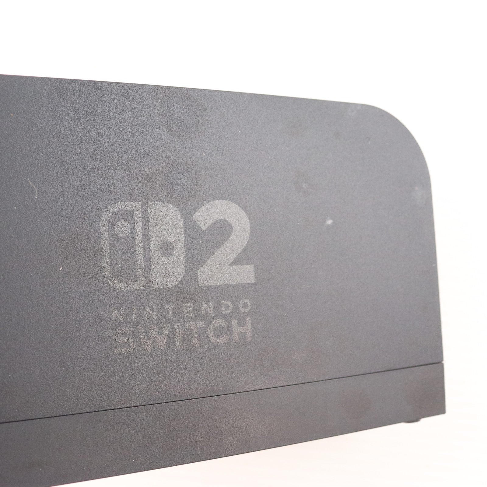 【中古即納】[Switch2] (本体) Nintendo Switch 2(ニンテンドースイッチ2)(日本語・国内専用) 任天堂(BEE-S-KB6CA)(20250605)