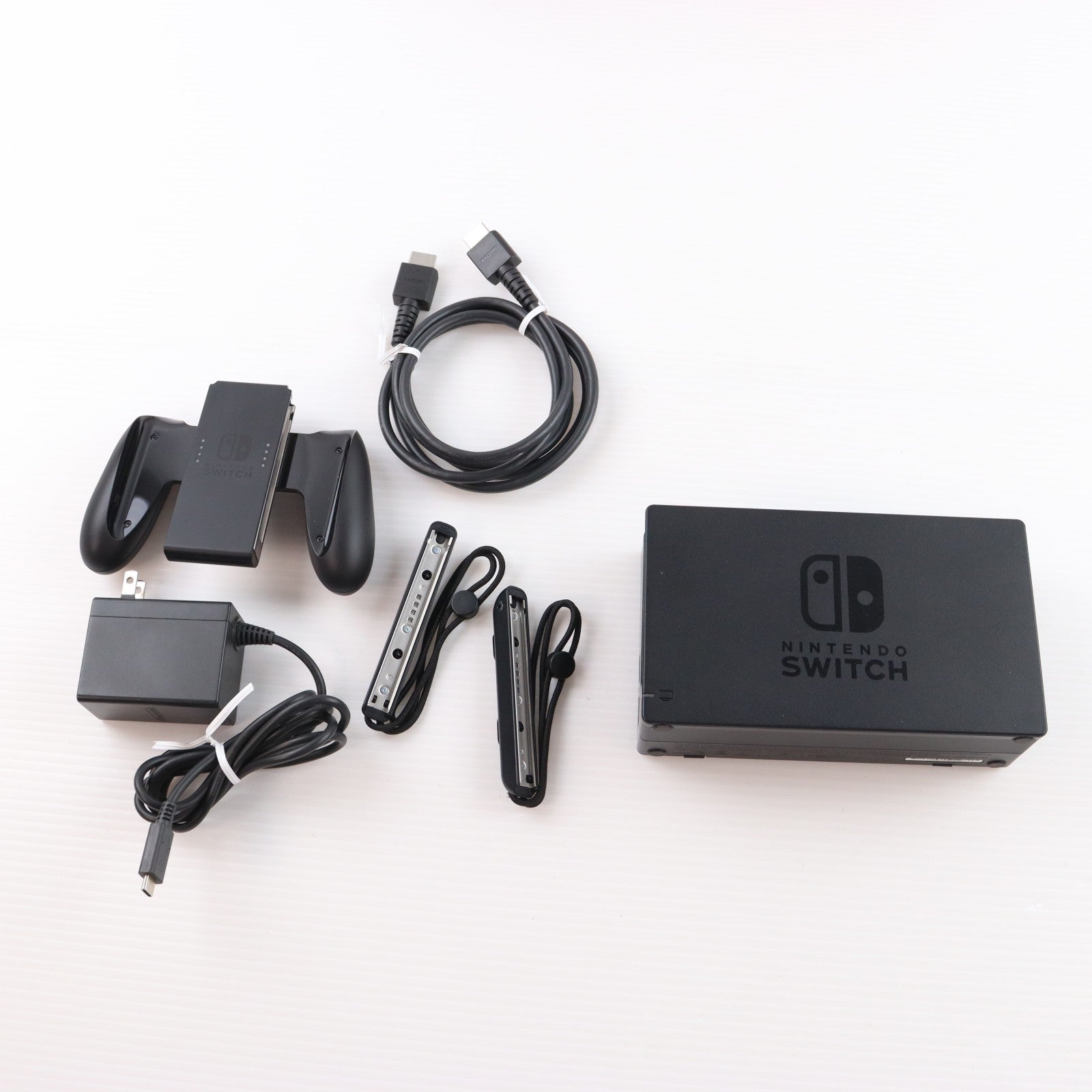 【中古即納】[Switch] (本体) Nintendo Switch(ニンテンドースイッチ) Joy-Con(L) ネオンブルー/(R) ネオンレッド 任天堂(HAD-S-KABAA)(20190830)
