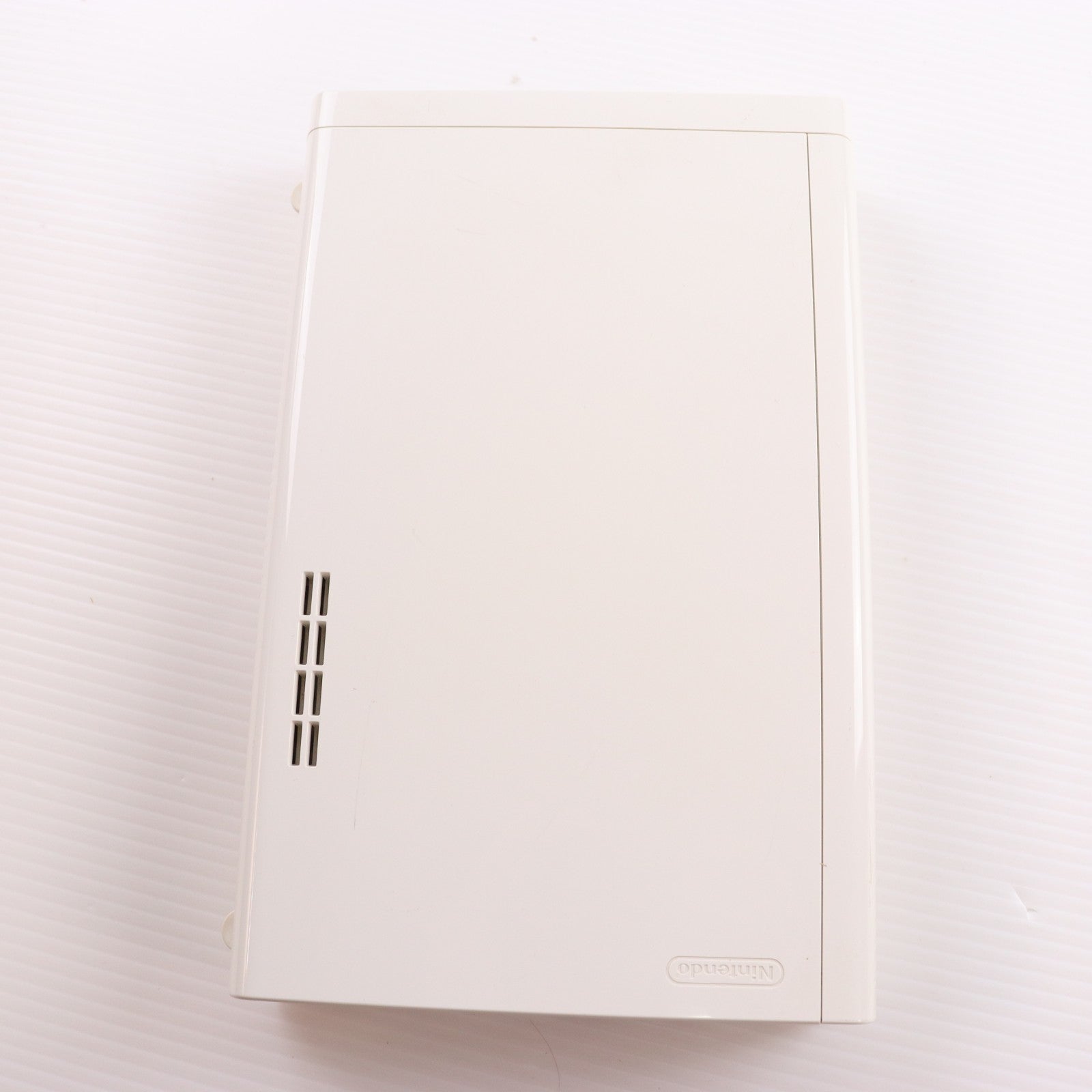 【中古即納】[WiiU] (本体) Wii U すぐに遊べるファミリープレミアムセット+Wii Fit U(シロ) 任天堂(WUP-S-WAFT)(20131205)