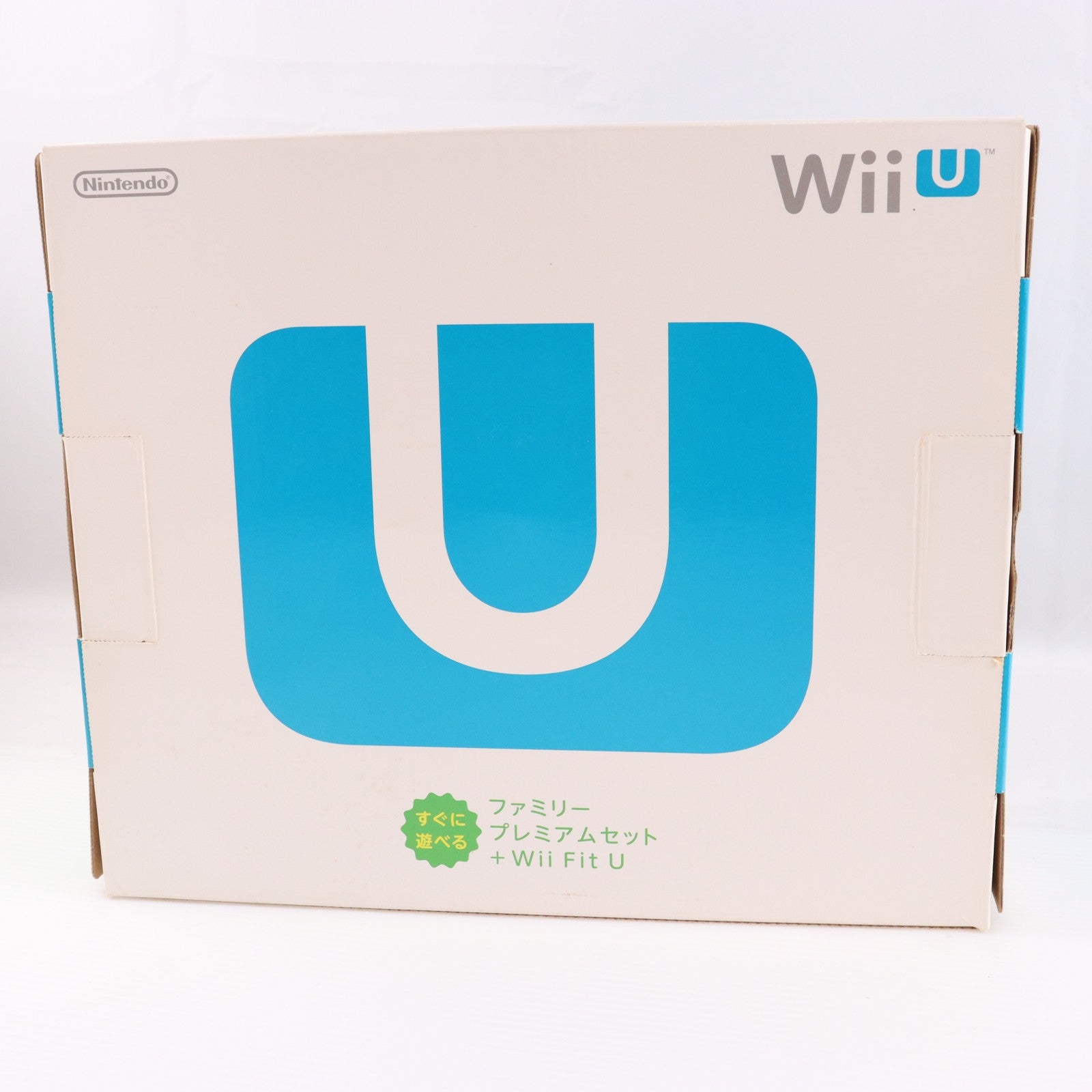 【中古即納】[WiiU] (本体) Wii U すぐに遊べるファミリープレミアムセット+Wii Fit U(シロ) 任天堂(WUP-S-WAFT)(20131205)
