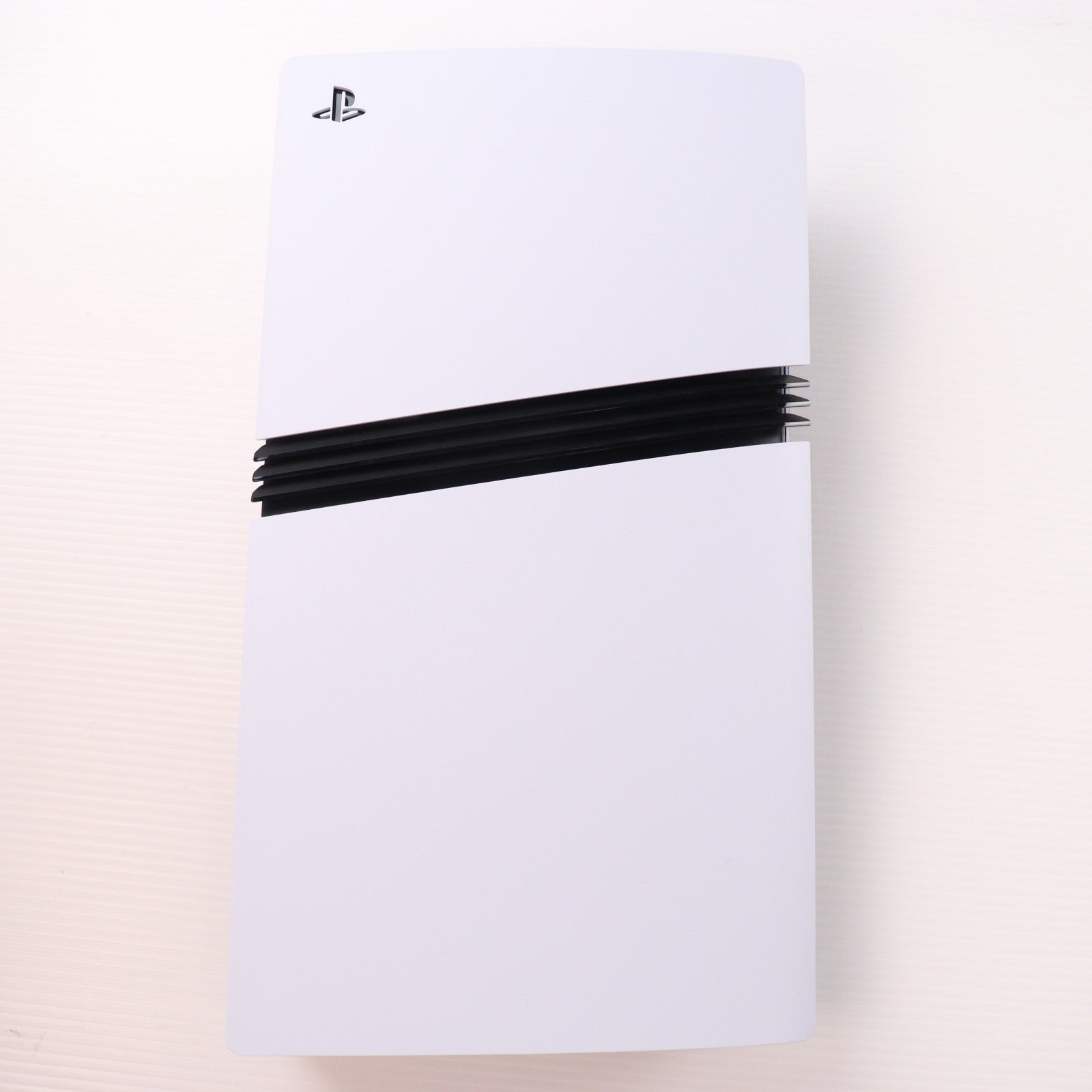 【中古即納】[PS5] (本体) PlayStation5 Pro(プレイステーション5 プロ) SIE(CFI-7000B01)(20241107)