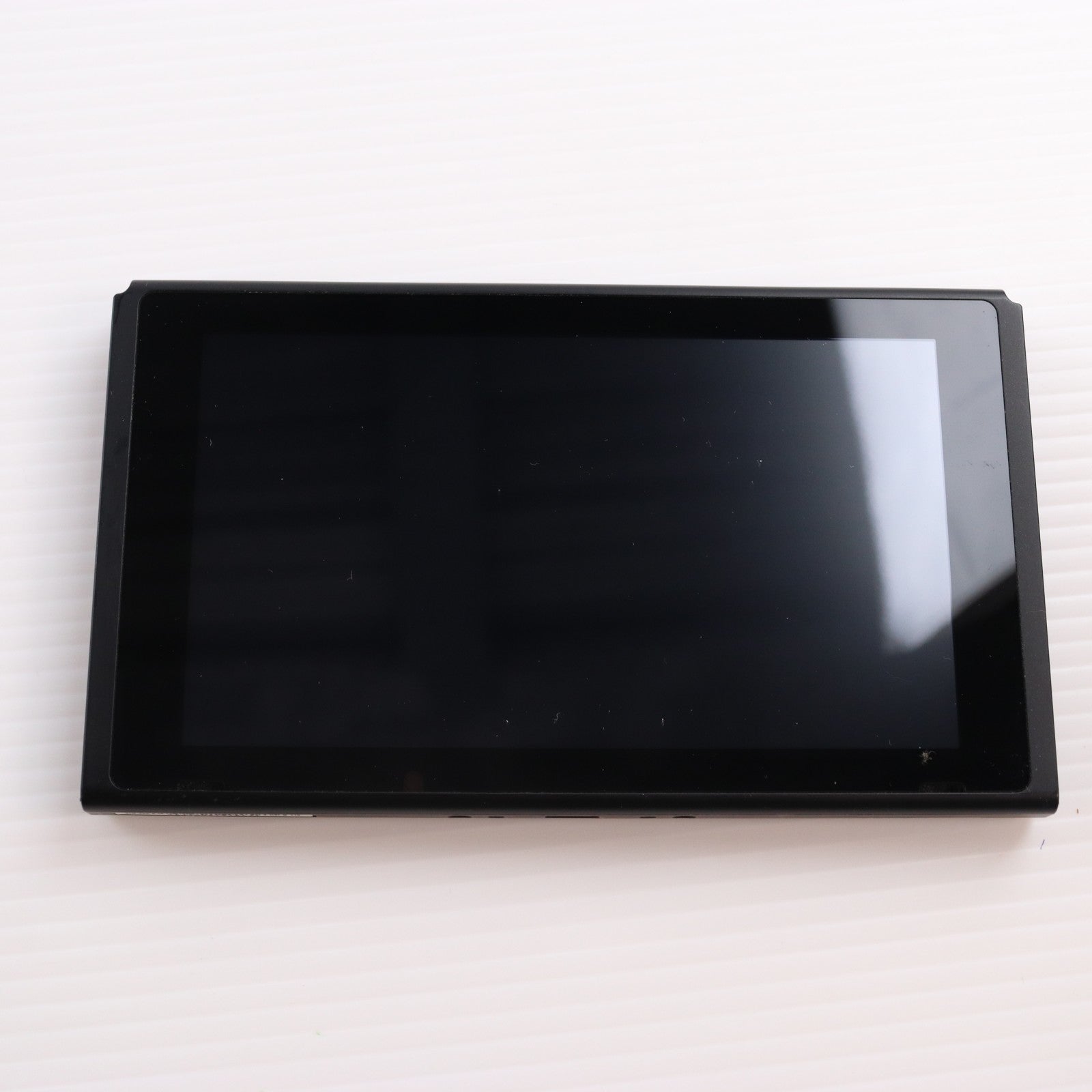 【中古即納】[Switch] (本体) Nintendo Switch(ニンテンドースイッチ) Joy-Con(L) ネオンブルー/R ネオンレッド 任天堂(HAC-S-KABAA)(20170303)