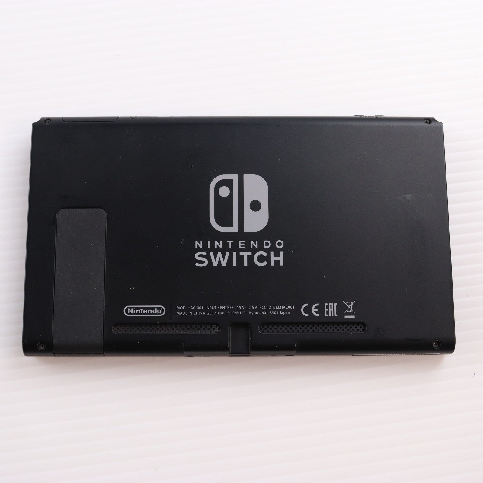 【中古即納】[Switch] (本体) Nintendo Switch(ニンテンドースイッチ) Joy-Con(L) ネオンブルー/R ネオンレッド 任天堂(HAC-S-KABAA)(20170303)