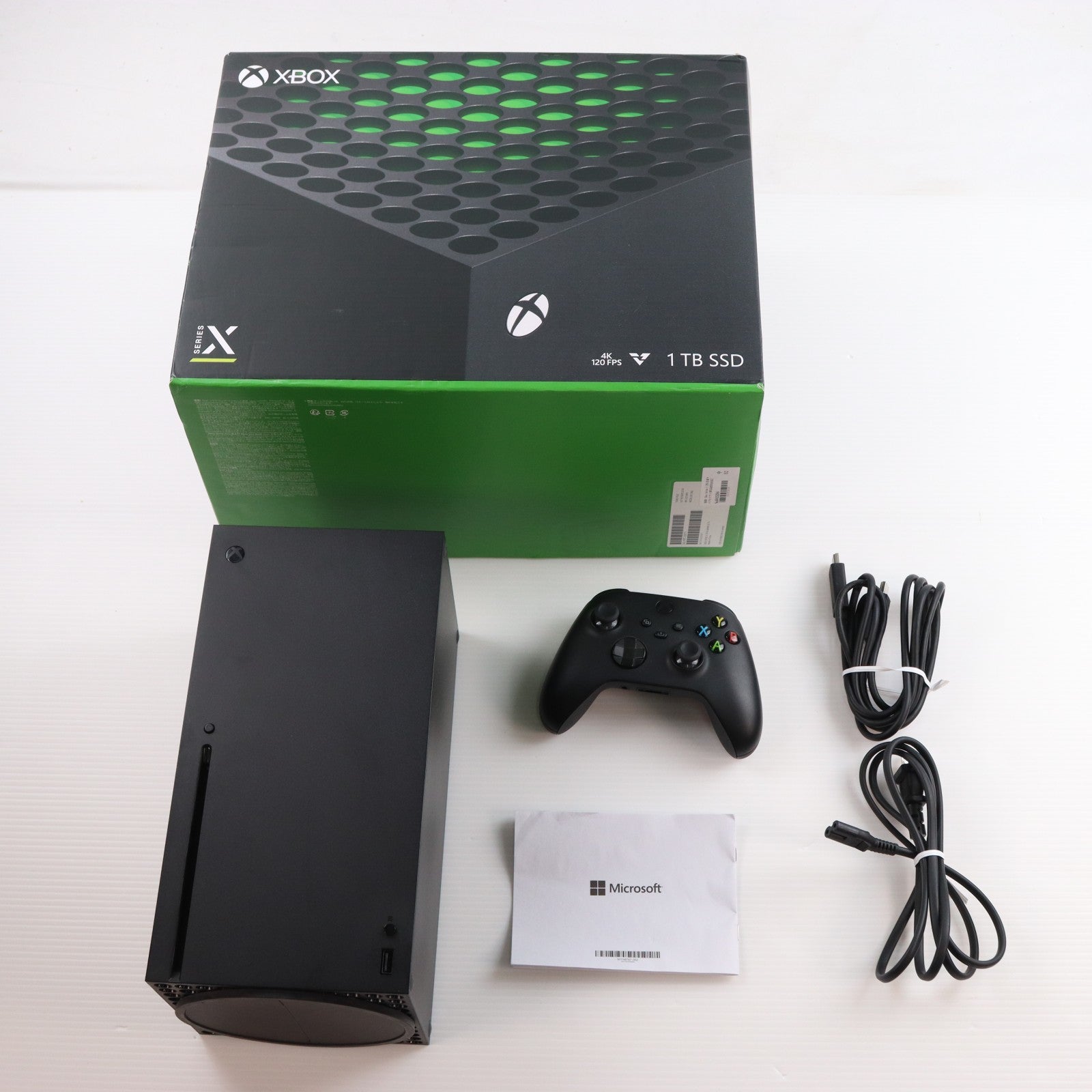 【中古即納】[XboxX/S] (本体) Xbox Series X 1TB 日本マイクロソフト(RRT-00015)(20201110)