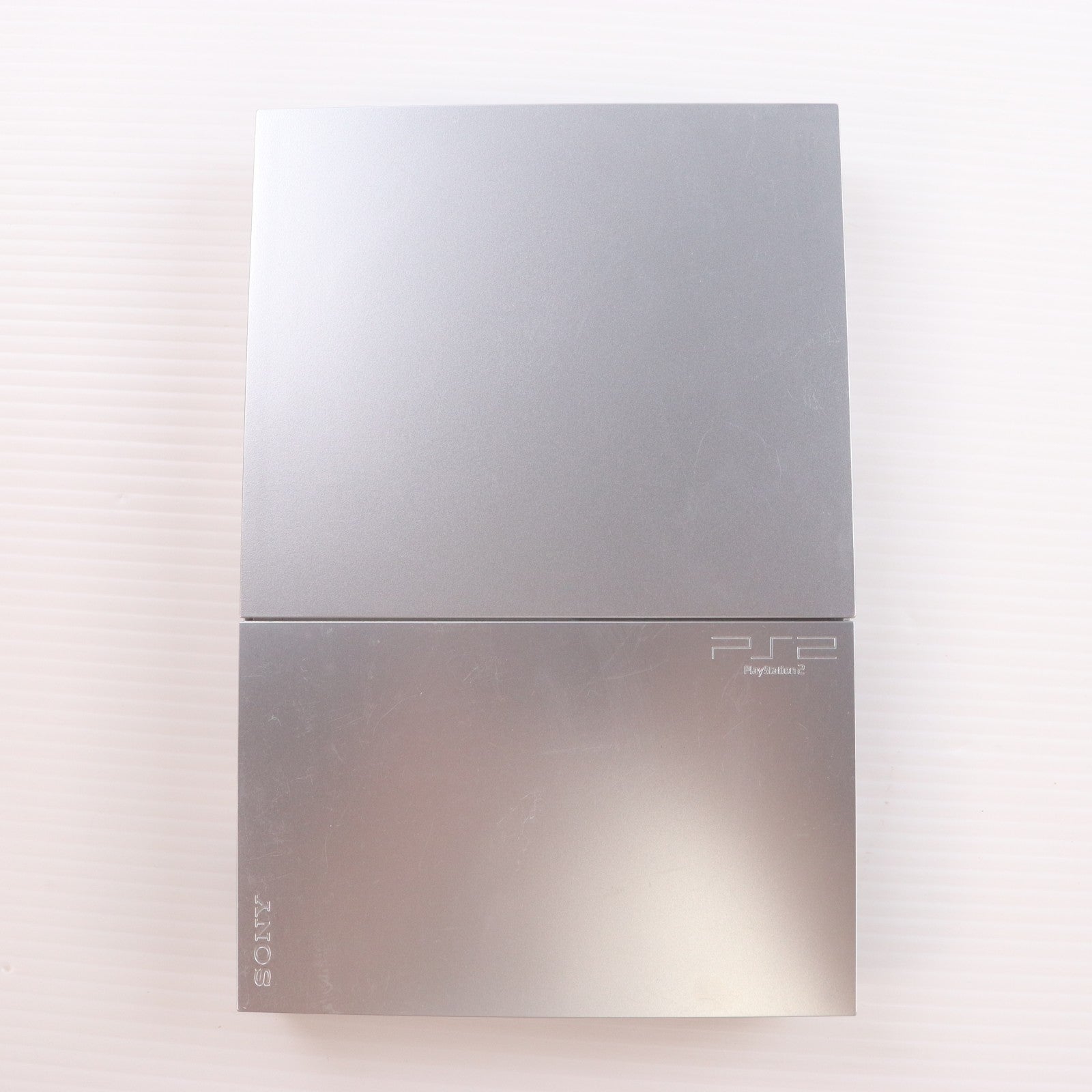 【中古即納】[PS2] (本体) PlayStation 2(プレイステーション2) サテン・シルバー SCE(SCPH-90000SS)(20071122)