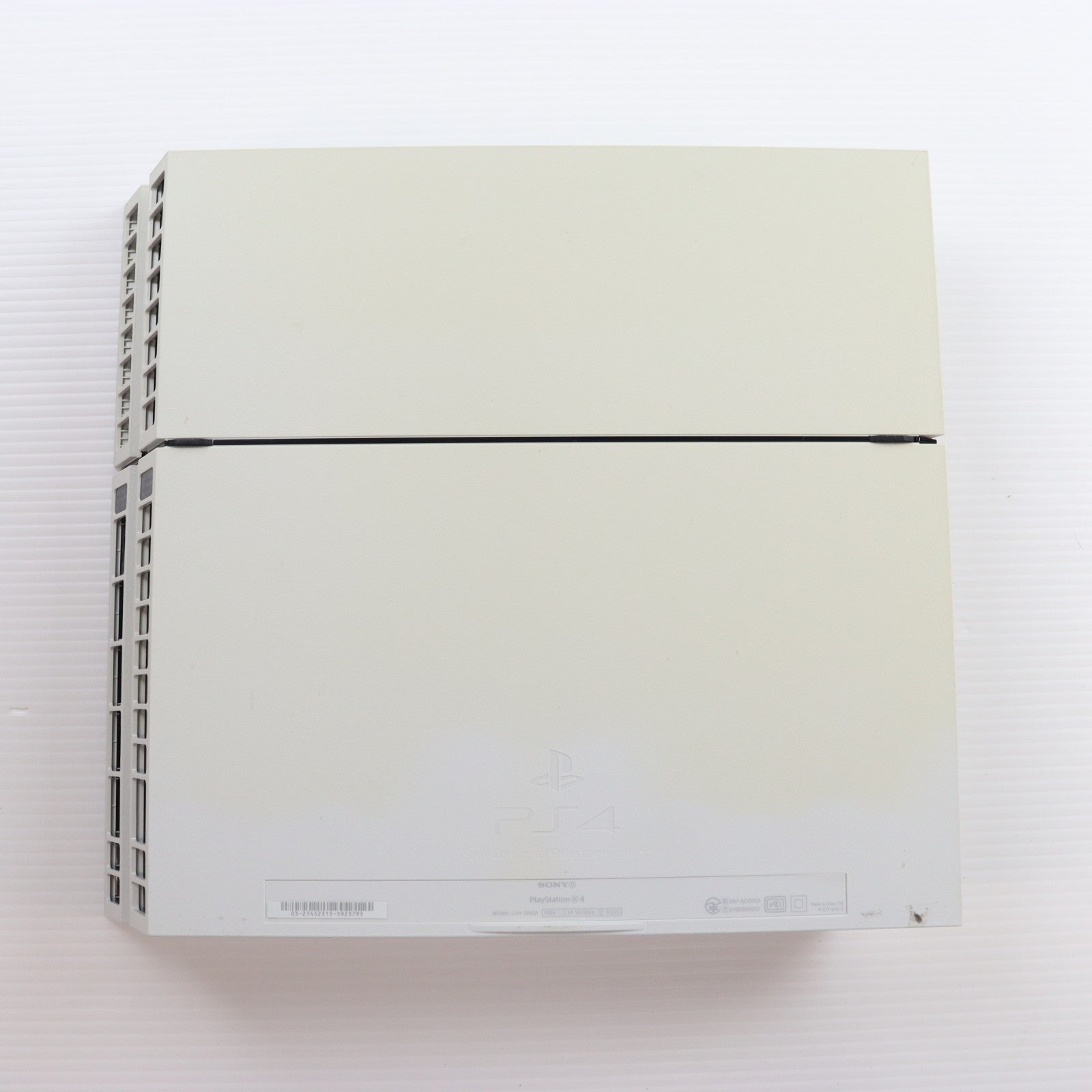 【中古即納】[PS4] (本体) PlayStation 4(プレイステーション4) グレイシャー・ホワイト HDD500GB SCE(CUH-1200AB02)(20150625)