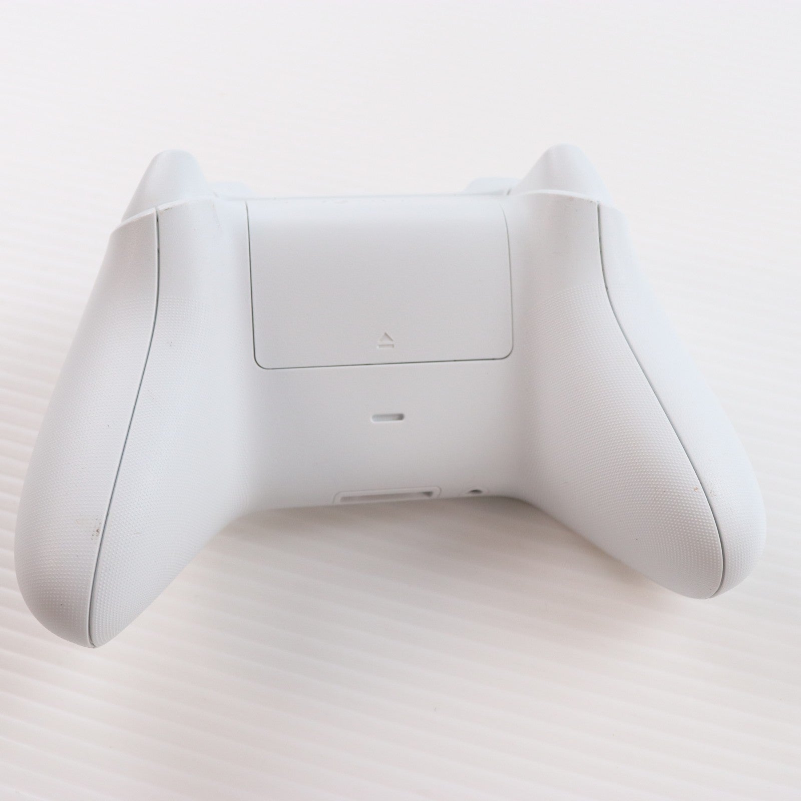 【中古即納】[XboxX/S] (本体) Xbox Series S 512GB 日本マイクロソフト(RRS-00015)(20201110)