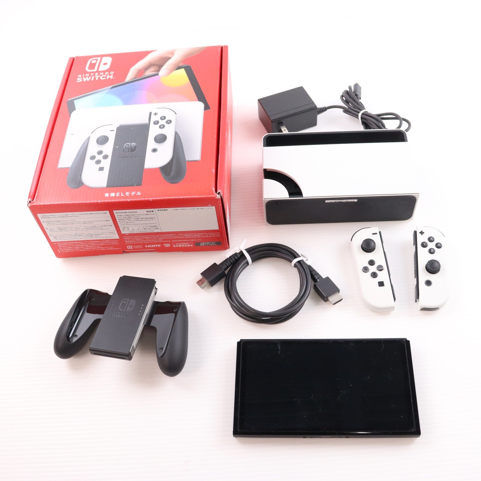 【中古即納】[Switch] (本体) Nintendo Switch(ニンテンドースイッチ) 有機ELモデル Joy-Con(L)/(R) ホワイト 任天堂(HEG-S-KAAAA)(20211008)