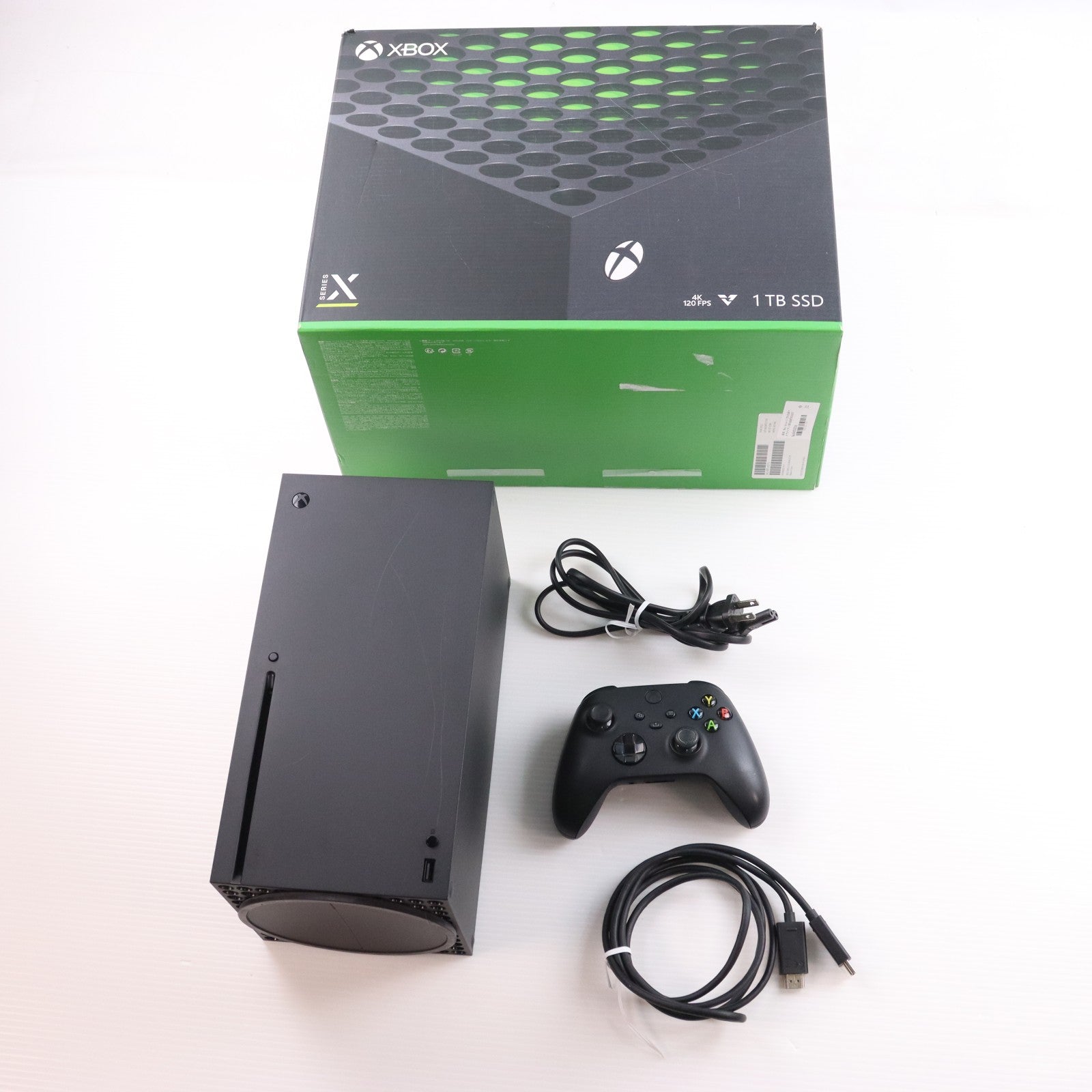 【中古即納】[XboxX/S] (本体) Xbox Series X 1TB 日本マイクロソフト(RRT-00015)(20201110)