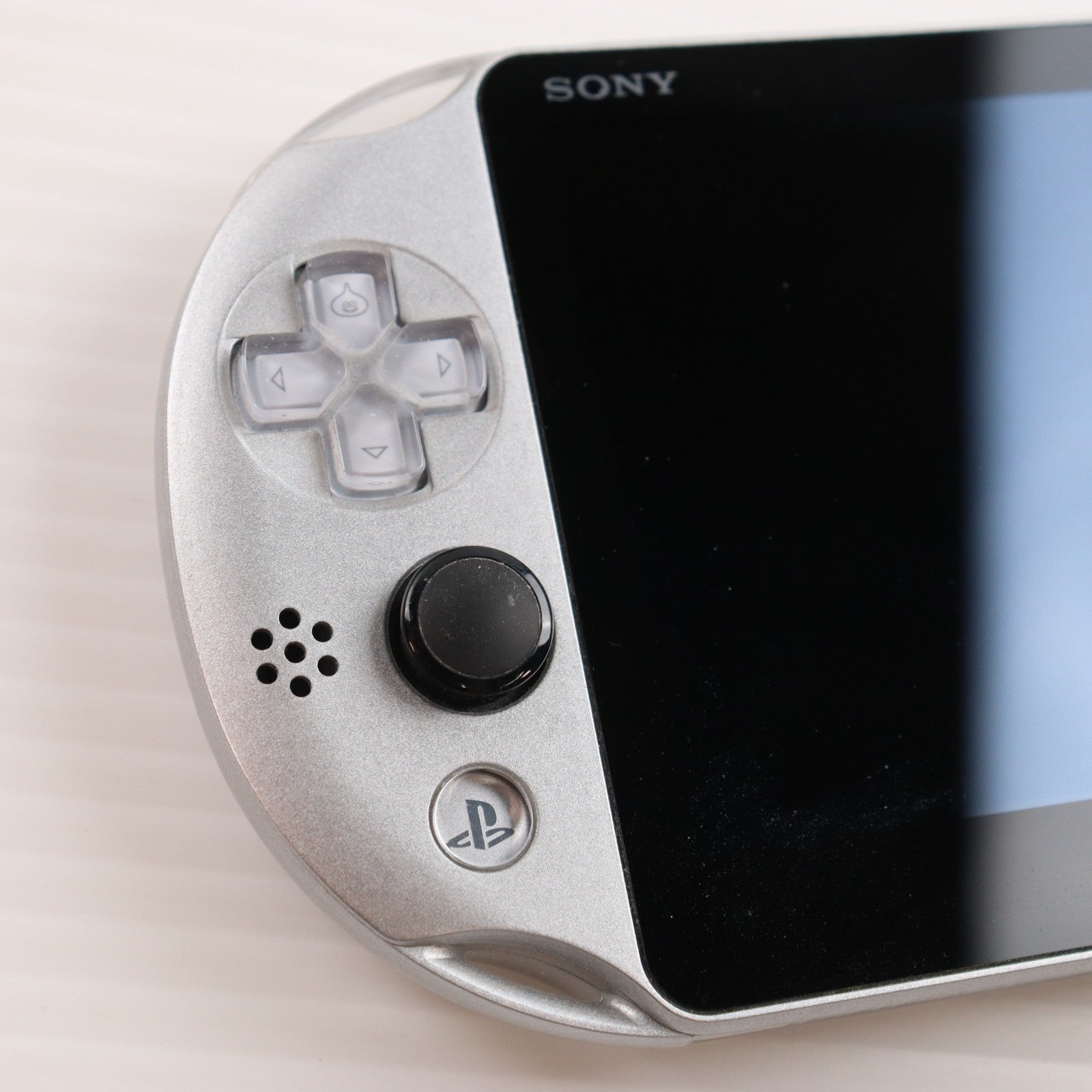 【中古即納】[PSVita] (本体) PlayStation Vita(プレイステーション ヴィータ) ドラゴンクエスト メタルスライムエディション SCE(PCHJ-10028)(20160128)