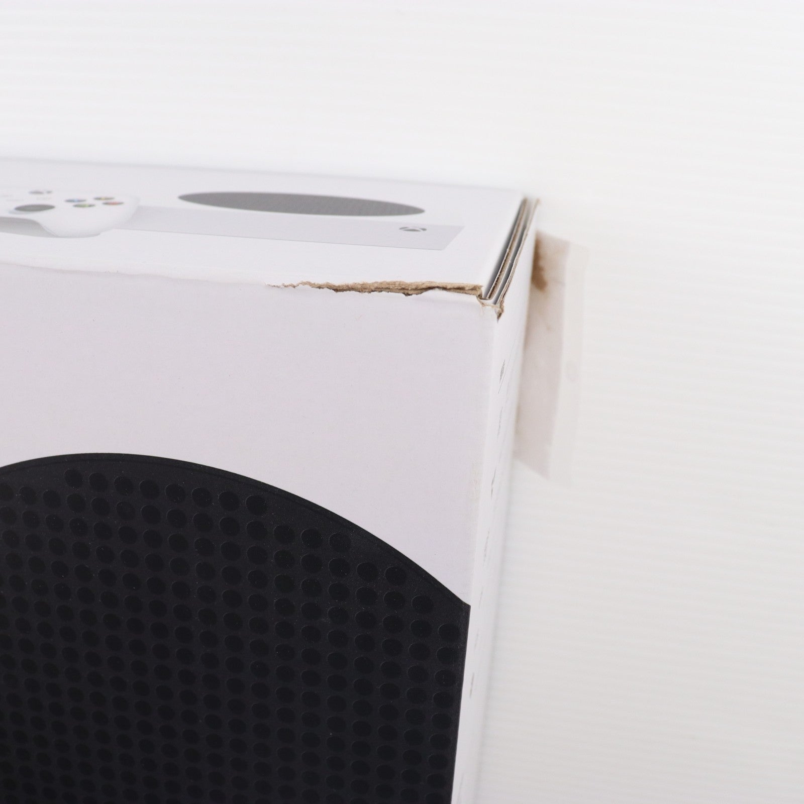 【中古即納】[XboxX/S] (本体) Xbox Series S 512GB 日本マイクロソフト(RRS-00015)(20201110)