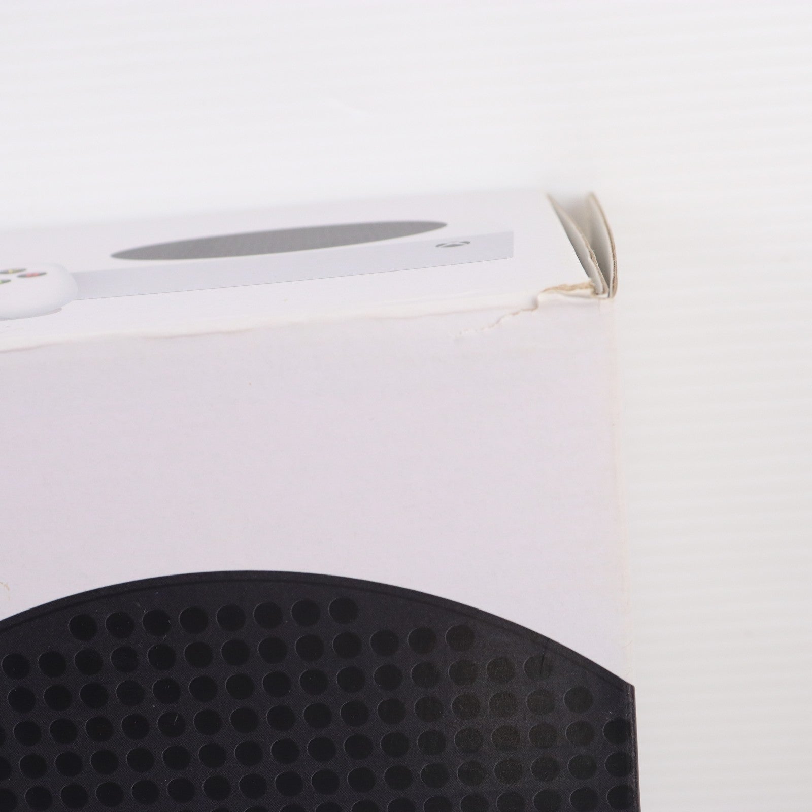 【中古即納】[XboxX/S] (本体) Xbox Series S 512GB 日本マイクロソフト(RRS-00015)(20201110)