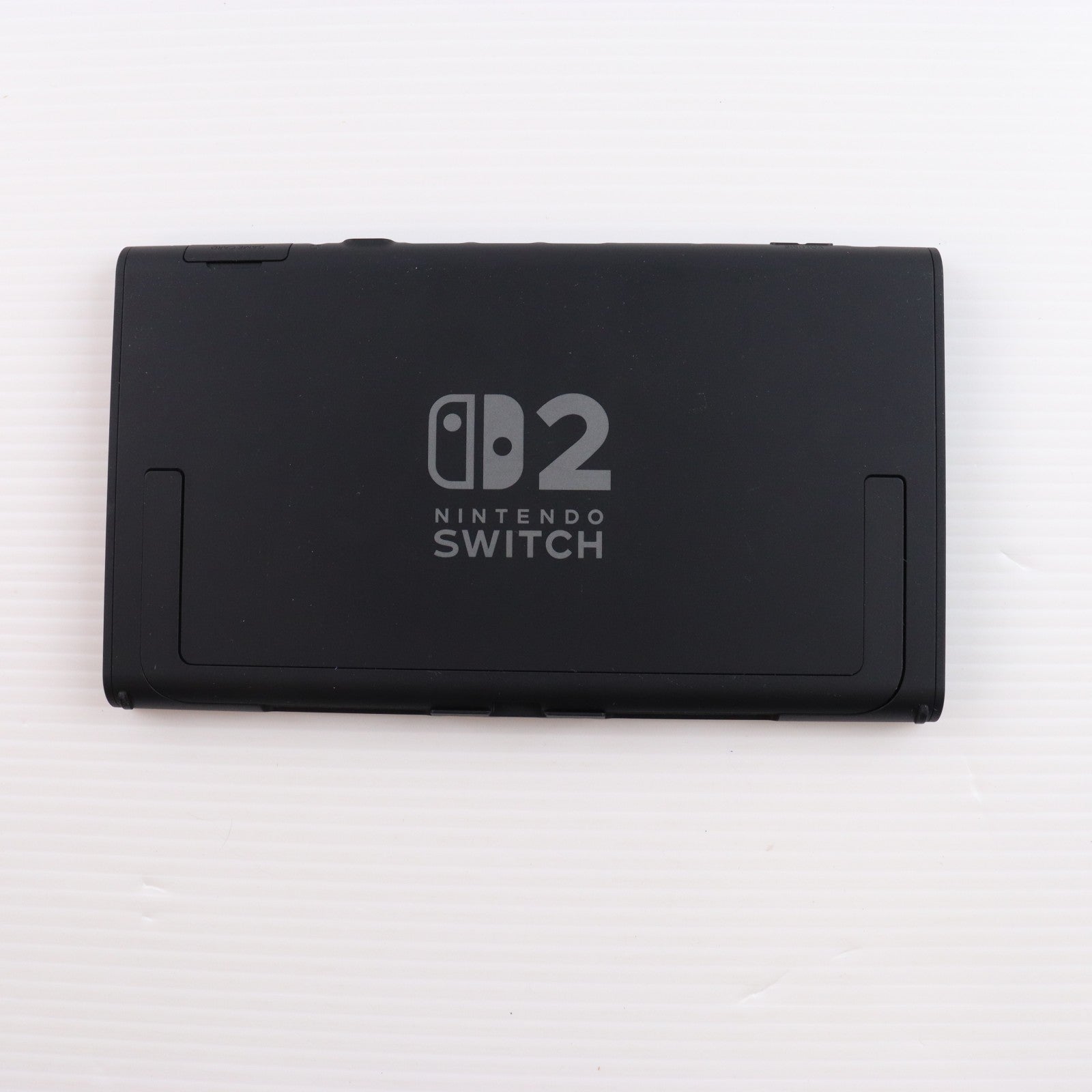 【中古即納】[Switch2] (本体) Nintendo Switch 2(ニンテンドースイッチ2)(日本語・国内専用) 任天堂(BEE-S-KB6CA)(20250605)