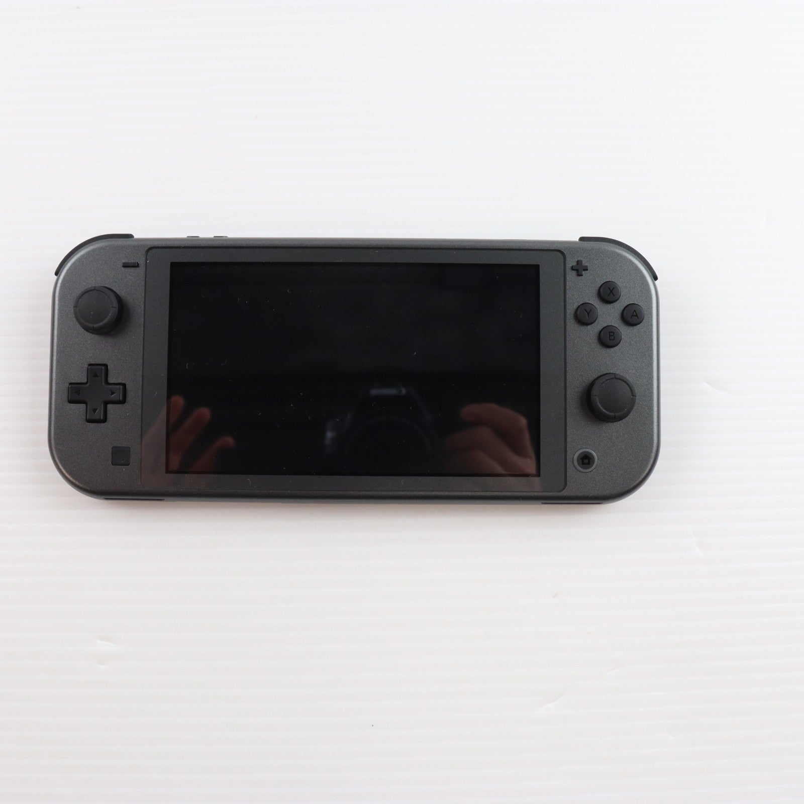 【中古即納】[Switch] (本体) Nintendo Switch Lite(ニンテンドースイッチライト) ディアルガ・パルキア 任天堂(HDH-S-VAZAA)(20211105)