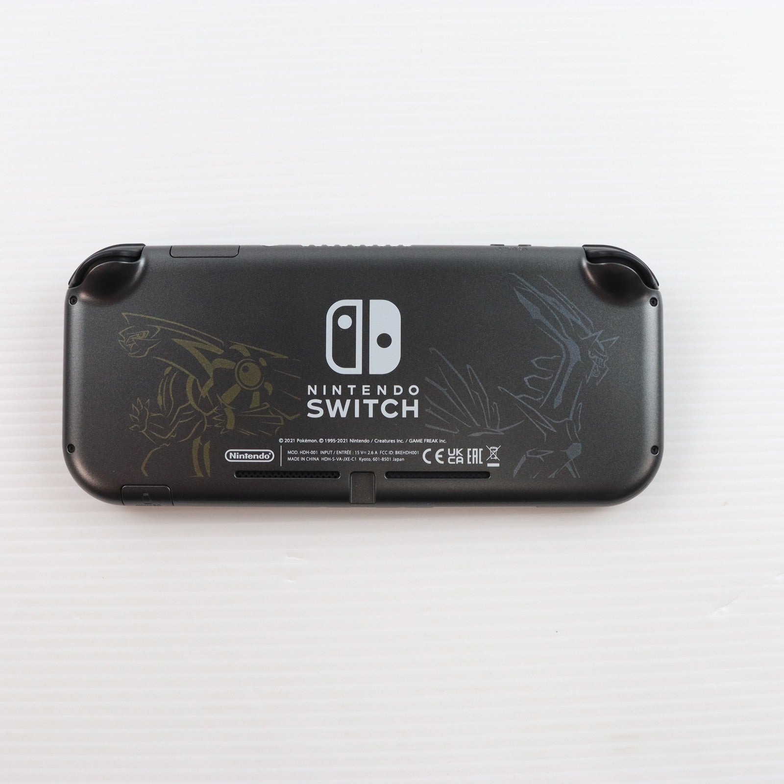 【中古即納】[Switch] (本体) Nintendo Switch Lite(ニンテンドースイッチライト) ディアルガ・パルキア 任天堂(HDH-S-VAZAA)(20211105)