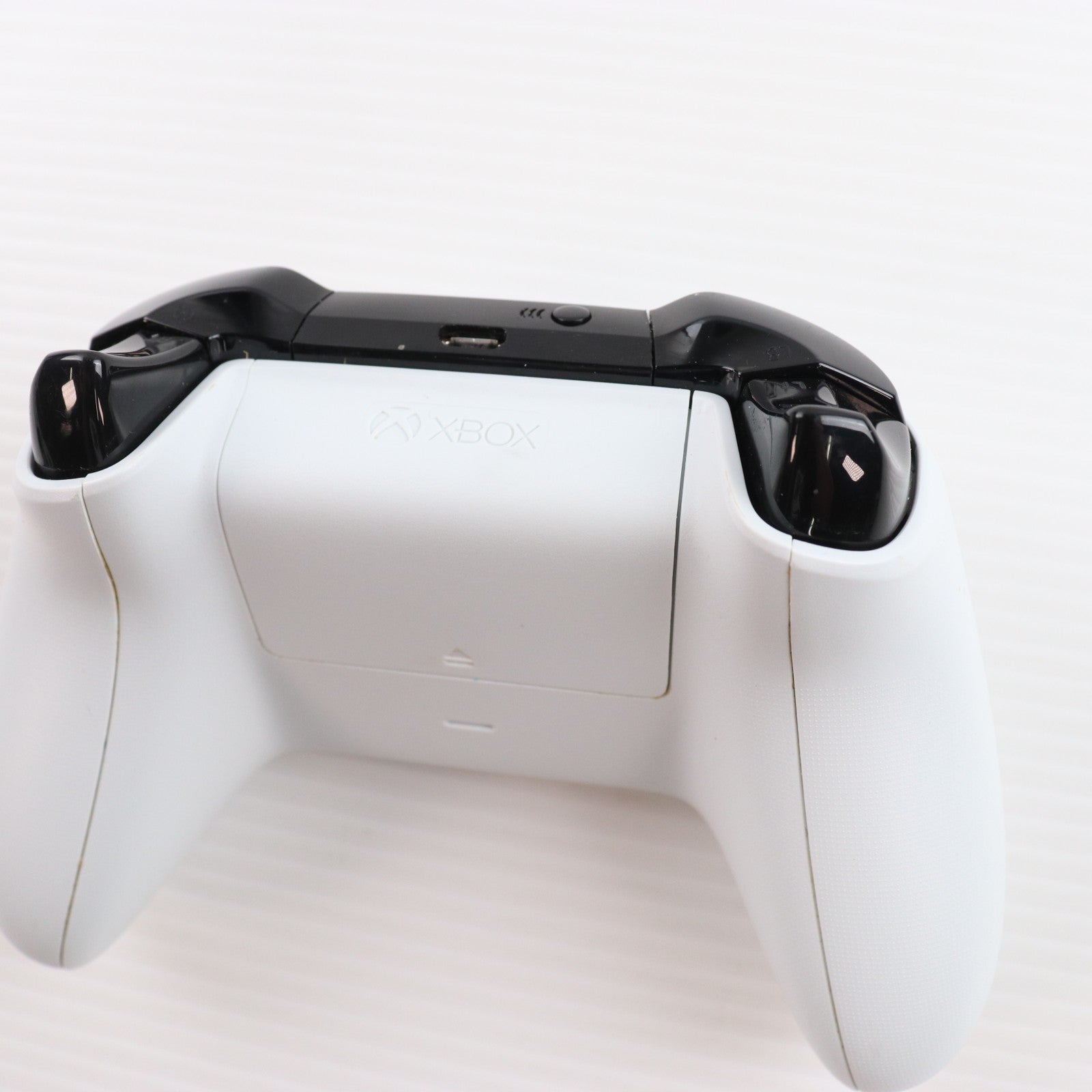 【中古即納】[XboxX/S] (本体) Xbox Series S 512GB 日本マイクロソフト(RRS-00015)(20201110)