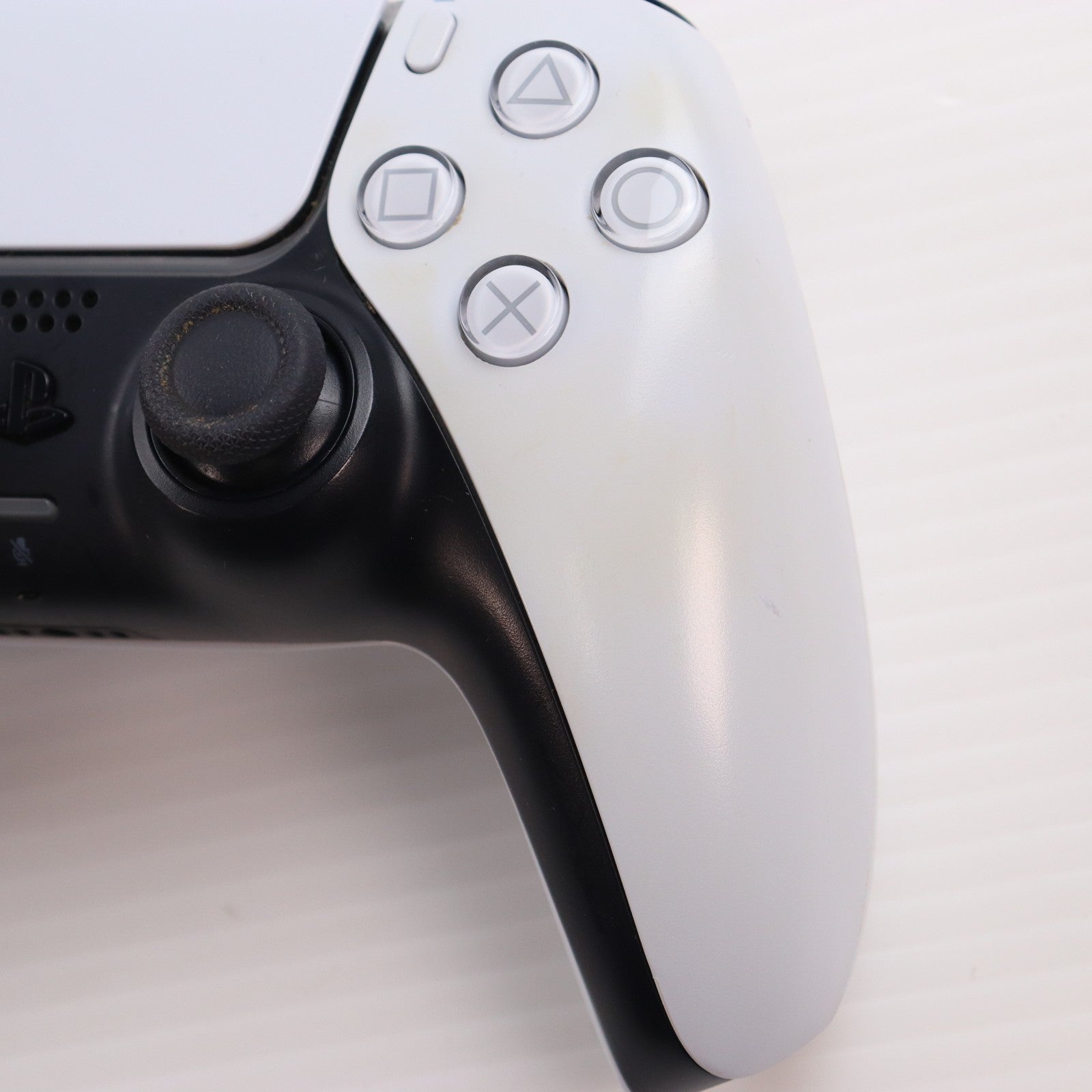 【中古即納】[PS5] (本体) PlayStation 5(プレイステーション5) SIE(CFI-1000A01)(20201112)