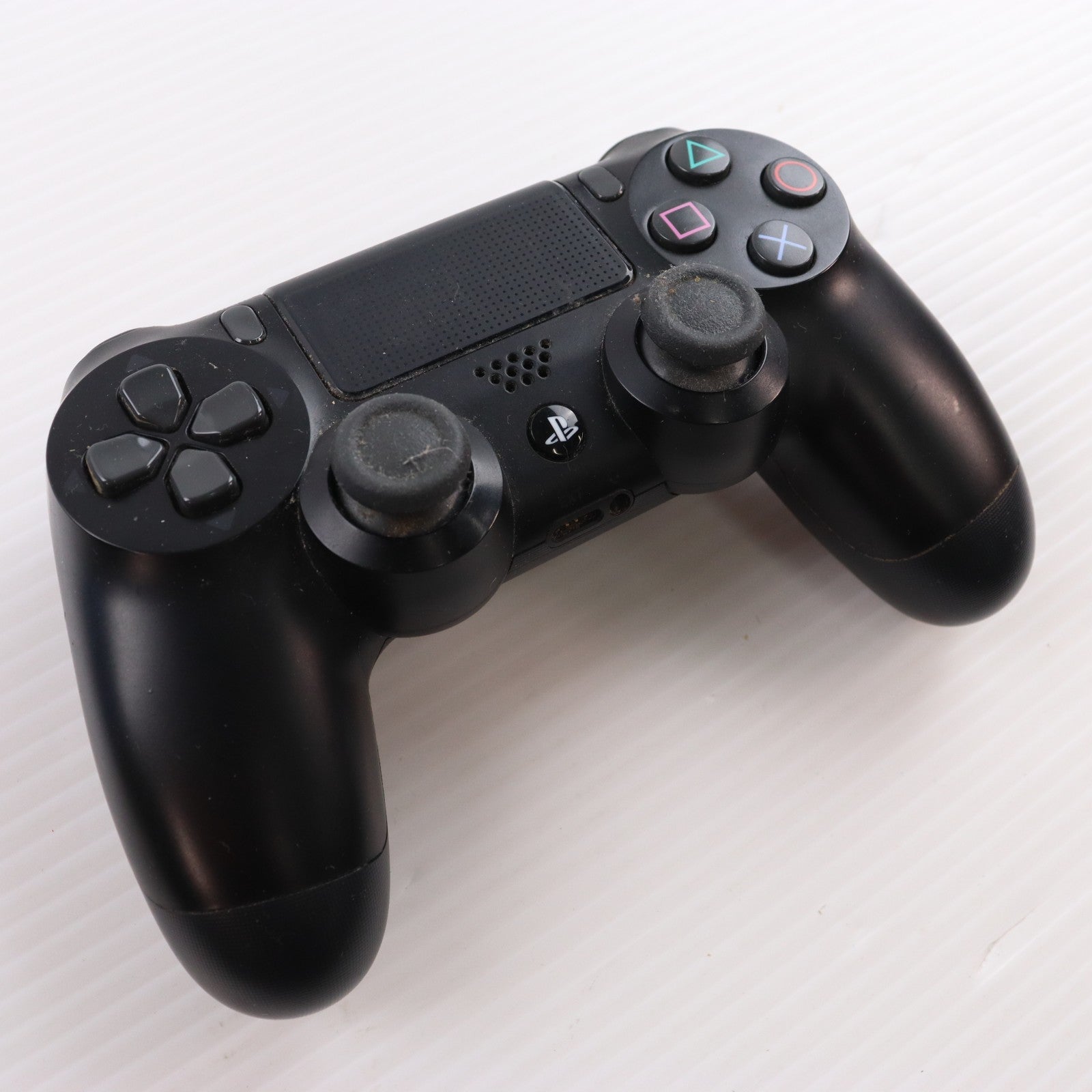 【中古即納】[PS4] (本体) PlayStation 4(プレイステーション4) ジェット・ブラック HDD500GB SIE(CUH-2100AB01)(20170724)
