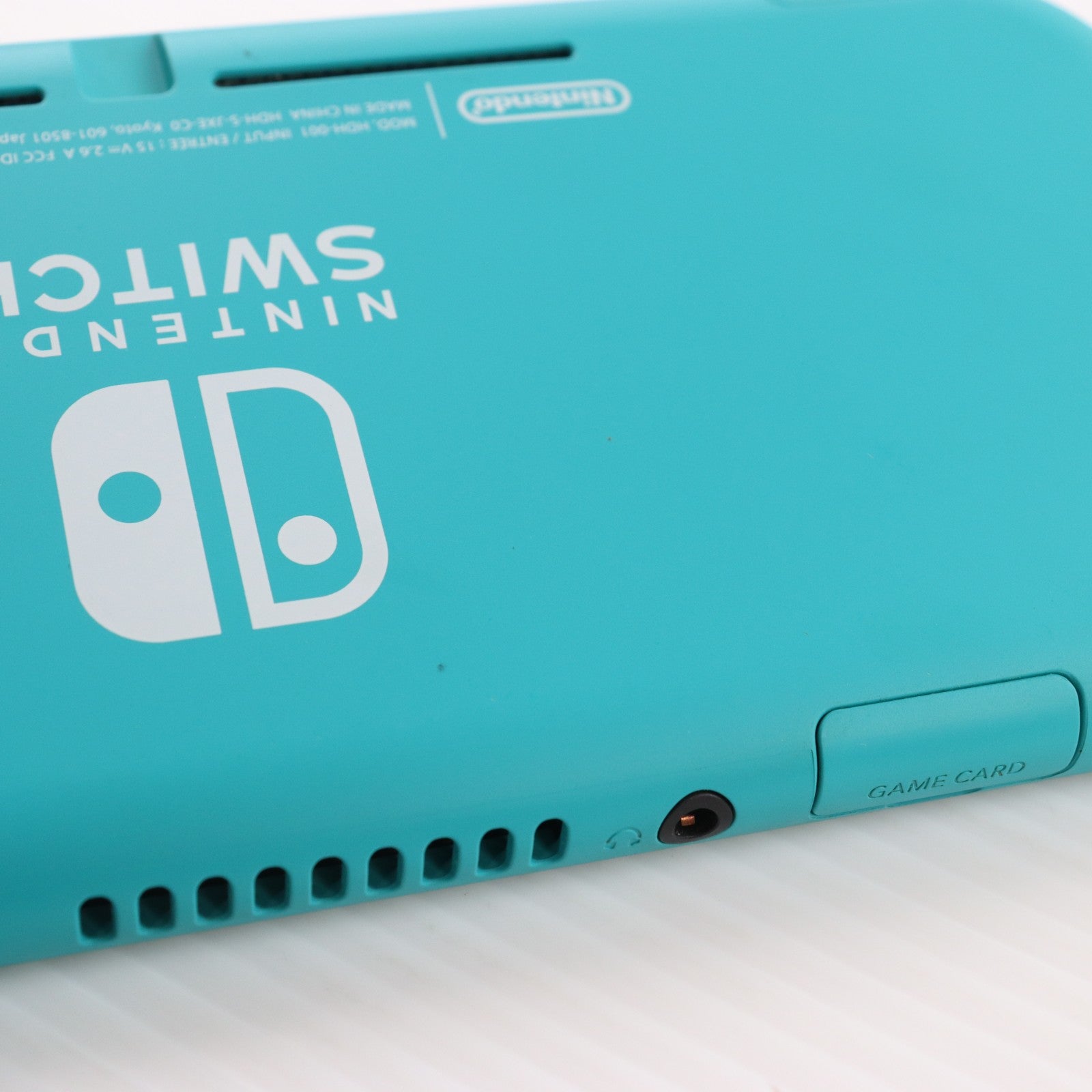 【中古即納】[Switch] (本体) Nintendo Switch Lite(ニンテンドースイッチライト) ターコイズ 任天堂(HDH-S-BAZAA)(20190920)