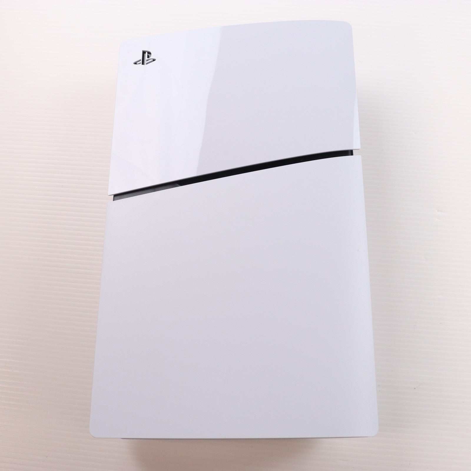 【中古即納】[PS5] (本体) PlayStation 5(プレイステーション5) slimモデル(スリムモデル) SIE(CFI-2000A01)(20231110)