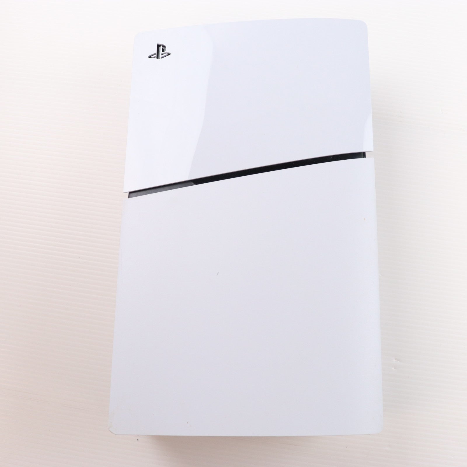 【中古即納】[PS5] (本体) PlayStation 5(プレイステーション5) slimモデル(スリムモデル) SIE(CFI-2000A01)(20231110)