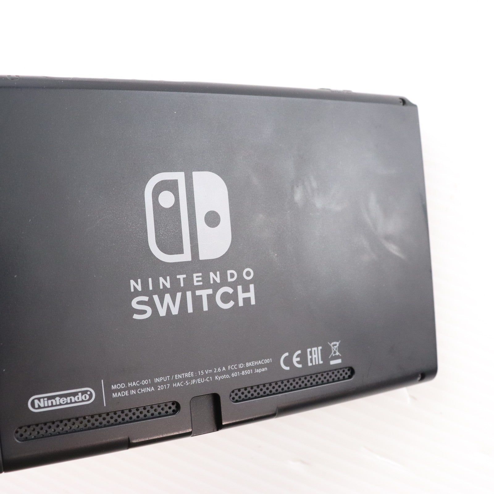【中古即納】[Switch] (本体) Nintendo Switch(ニンテンドースイッチ) Joy-Con(L) ネオンブルー/R ネオンレッド 任天堂(HAC-S-KABAA)(20170303)