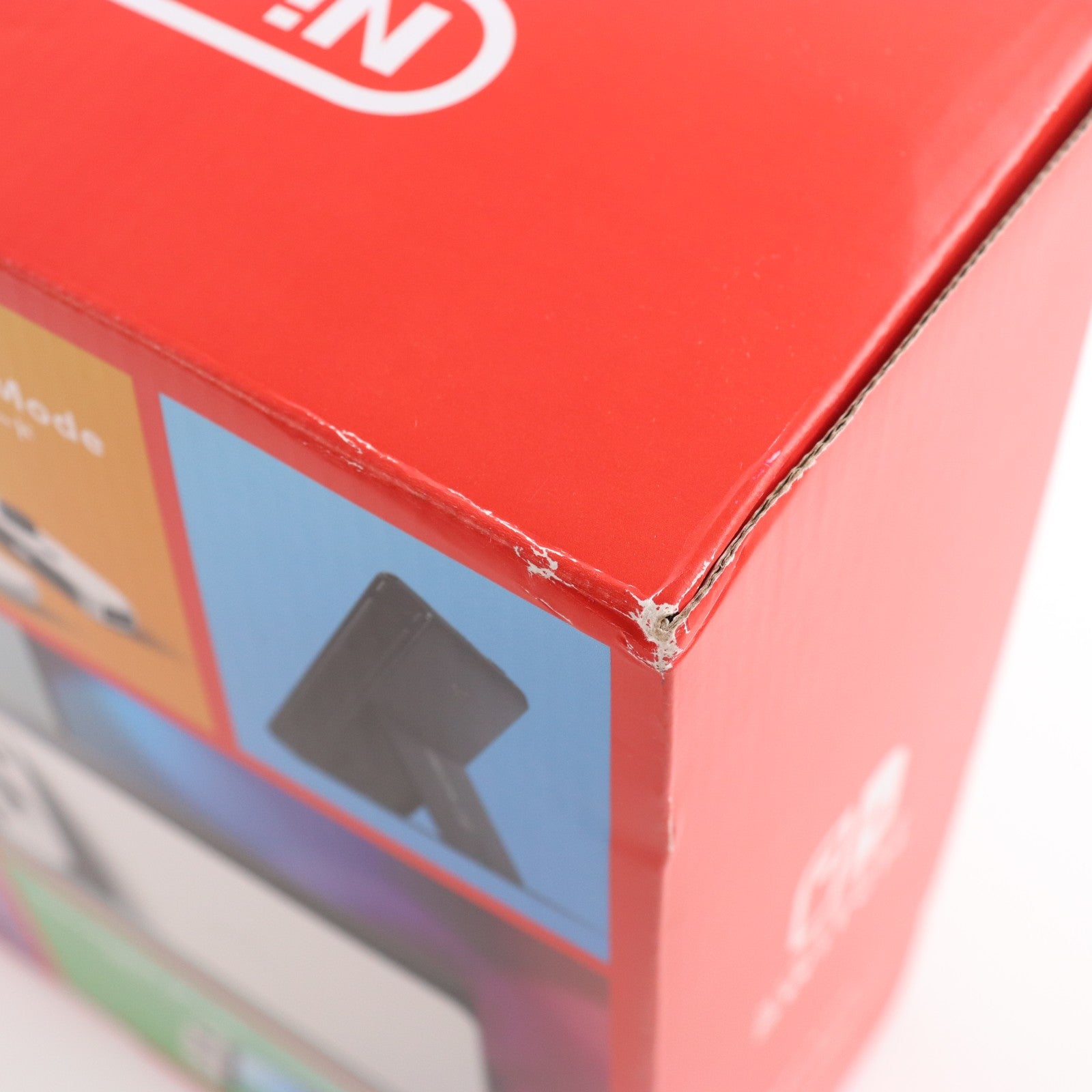 【中古即納】[Switch] (本体) Nintendo Switch(ニンテンドースイッチ) 有機ELモデル Joy-Con(L)/(R) ホワイト 任天堂(HEG-S-KAAAA)(20211008)