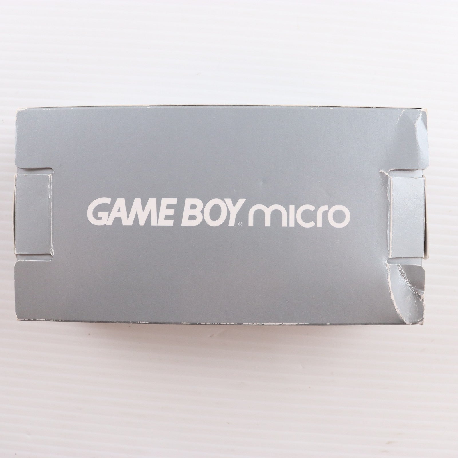 【中古即納】[GBA] (本体) GAMEBOY micro(ゲームボーイミクロ) シルバー 任天堂(OXY-S-AA)(20050913)