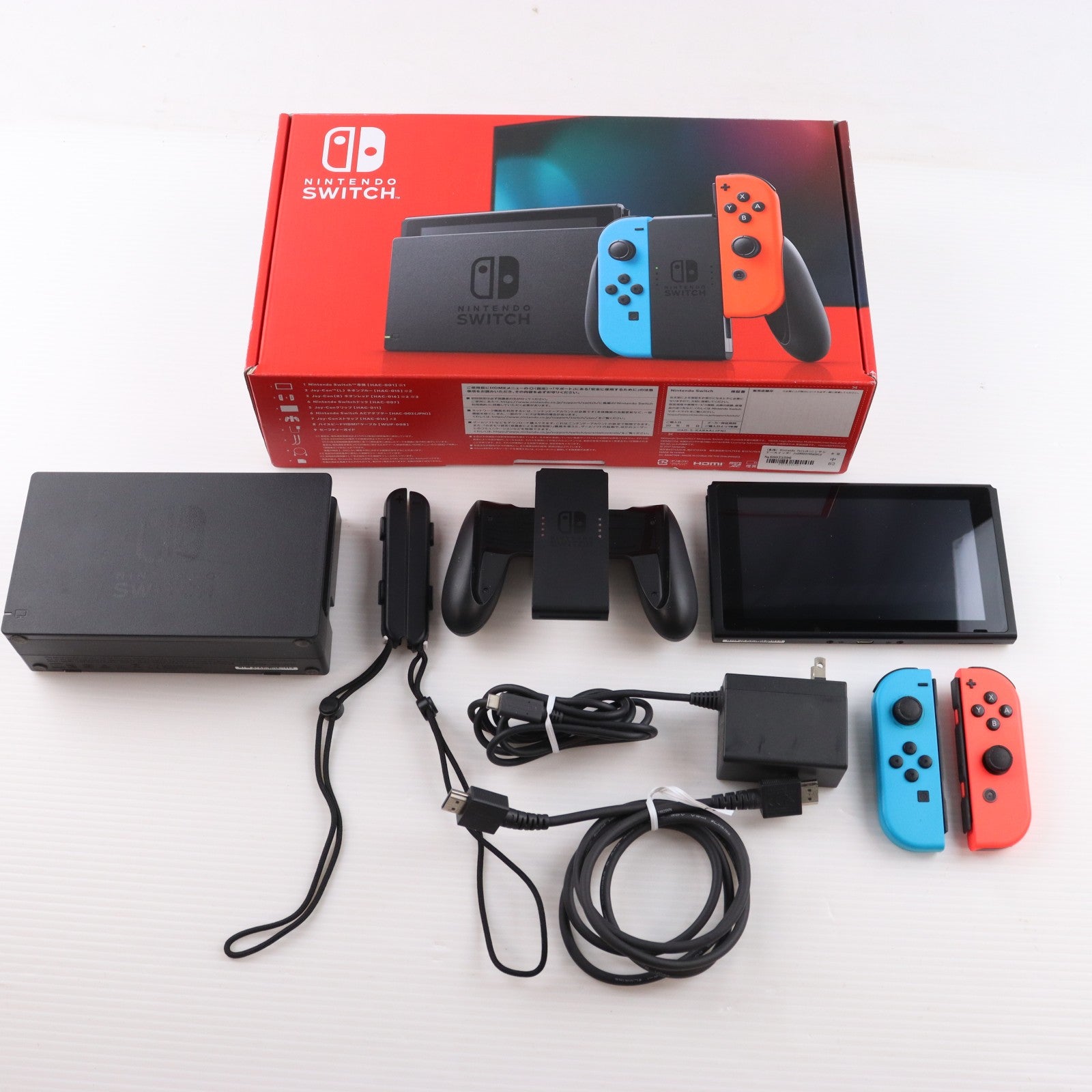 【中古即納】[Switch] (本体) Nintendo Switch(ニンテンドースイッチ) Joy-Con(L) ネオンブルー/(R) ネオンレッド 任天堂(HAD-S-KABAA)(20190830)