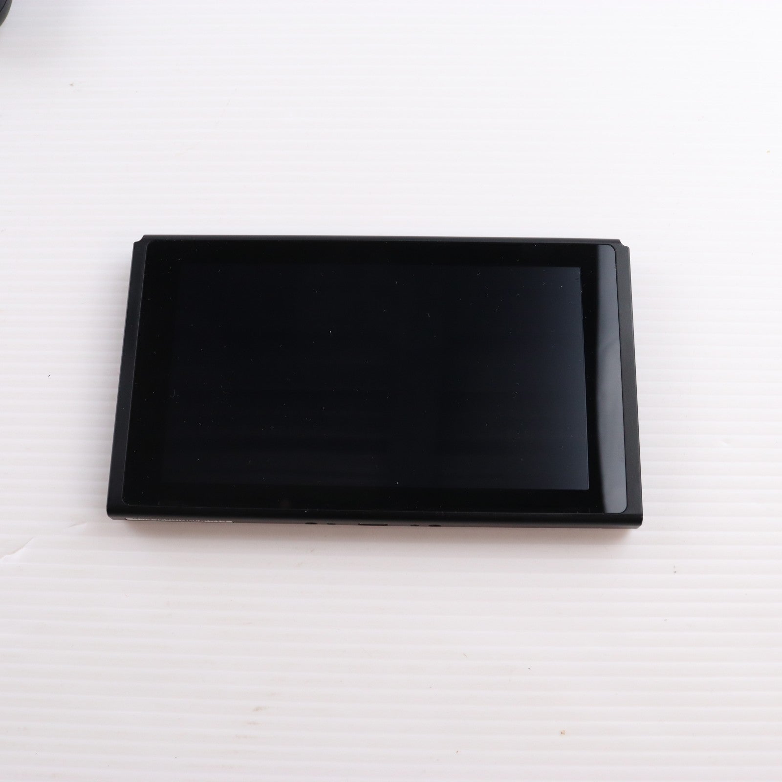 【中古即納】[Switch] (本体) Nintendo Switch(ニンテンドースイッチ) Joy-Con(L) ネオンブルー/(R) ネオンレッド 任天堂(HAD-S-KABAA)(20190830)
