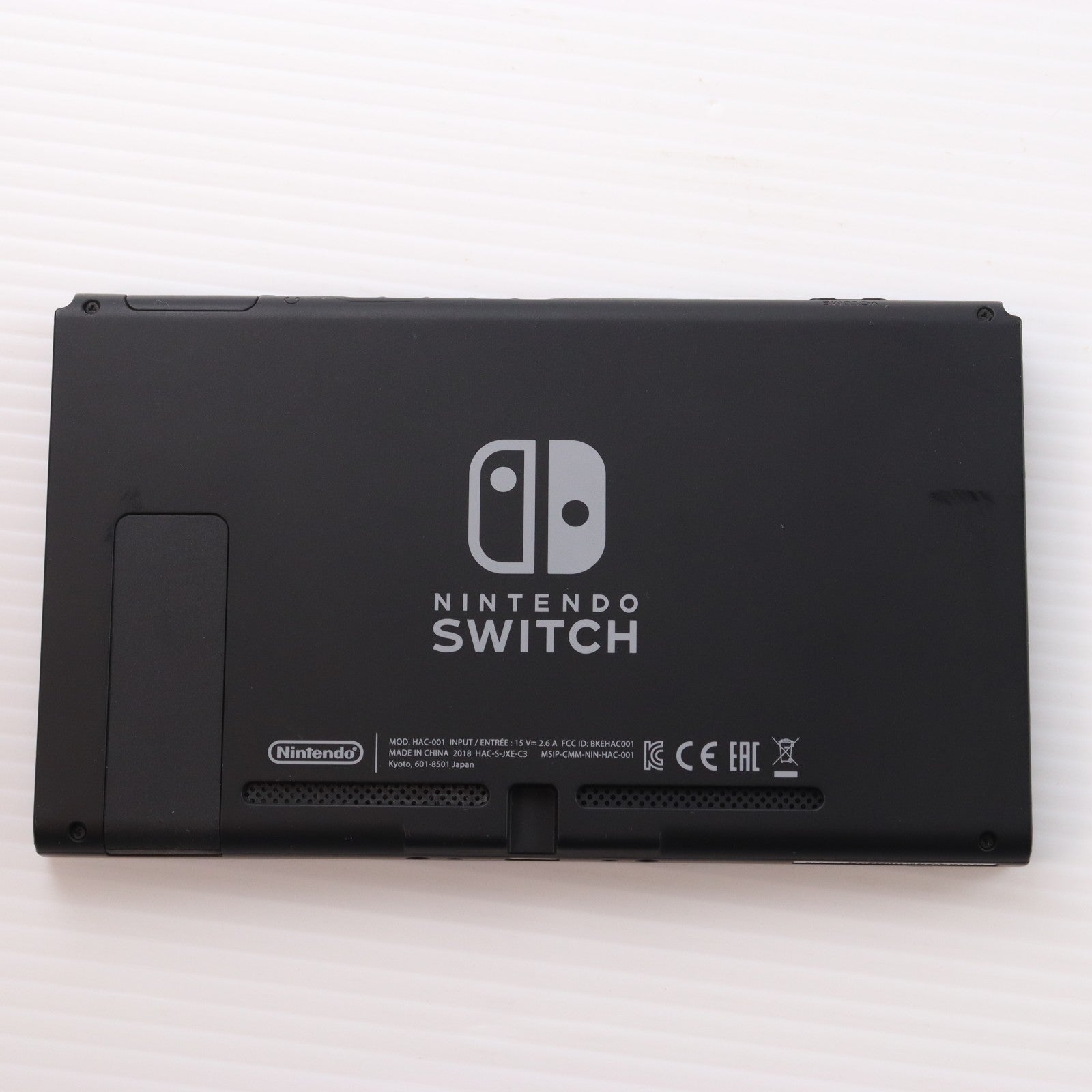 【中古即納】[Switch] (本体) Nintendo Switch(ニンテンドースイッチ) Joy-Con(L) ネオンブルー/R ネオンレッド 任天堂(HAC-S-KABAA)(20170303)