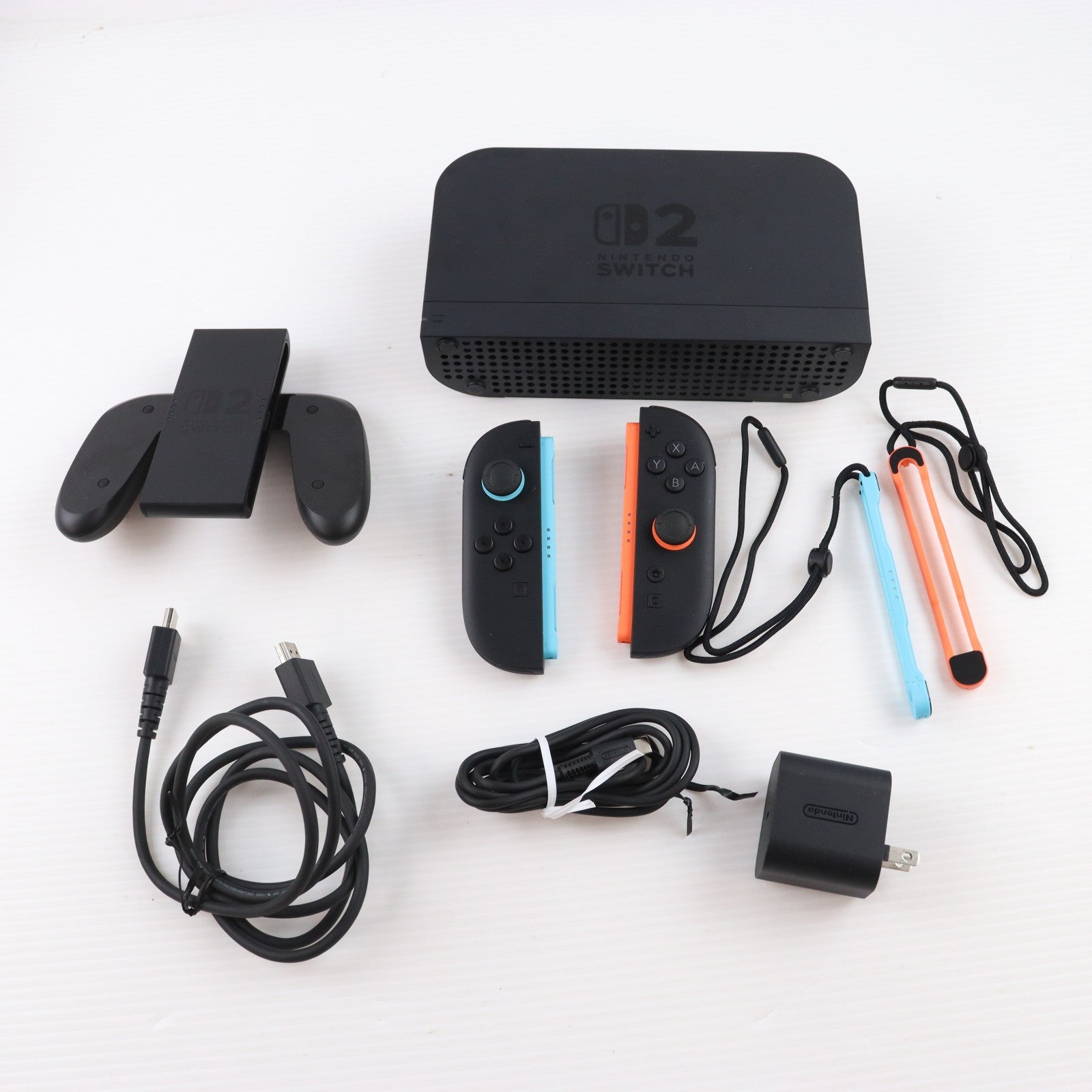 【中古即納】[Switch2] (本体) Nintendo Switch 2(ニンテンドースイッチ2)(日本語・国内専用) 任天堂(BEE-S-KB6CA)(20250605)