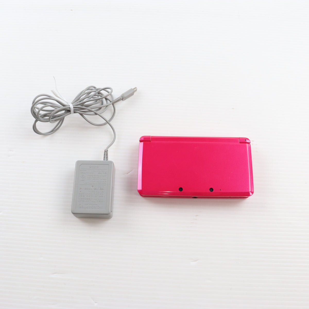 【中古即納】[3DS] (本体) ニンテンドー3DS グロスピンク 任天堂(CTR-S-PDBA)(20130320)