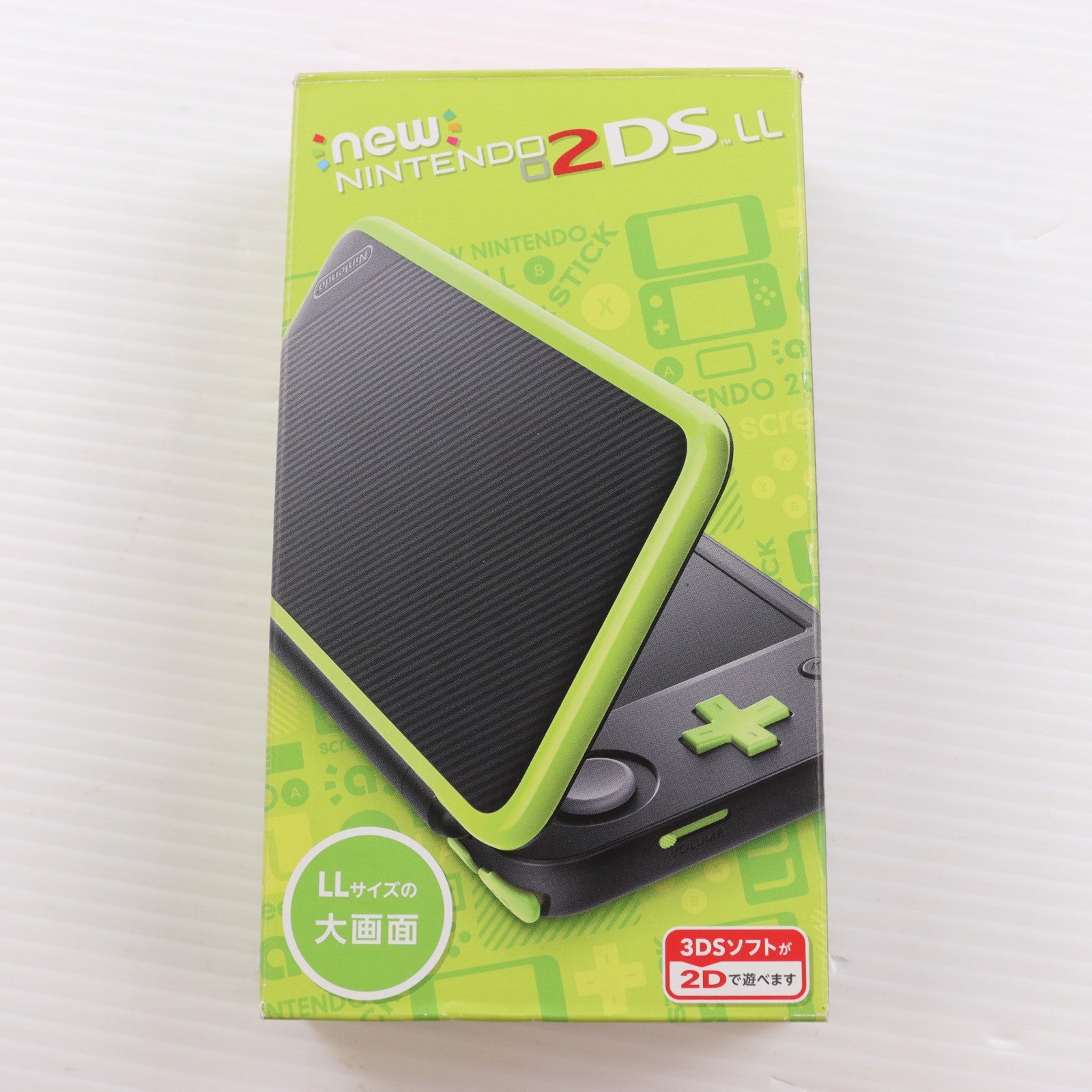 【中古即納】[3DS] (本体) Newニンテンドー2DS LL ブラック×ライム 任天堂(JAN-S-MAAA)(20171005)