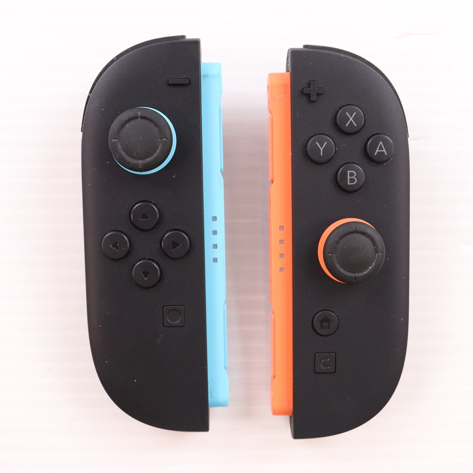 【中古即納】[Switch2] (本体) Nintendo Switch 2(ニンテンドースイッチ2)(日本語・国内専用) 任天堂(BEE-S-KB6CA)(20250605)