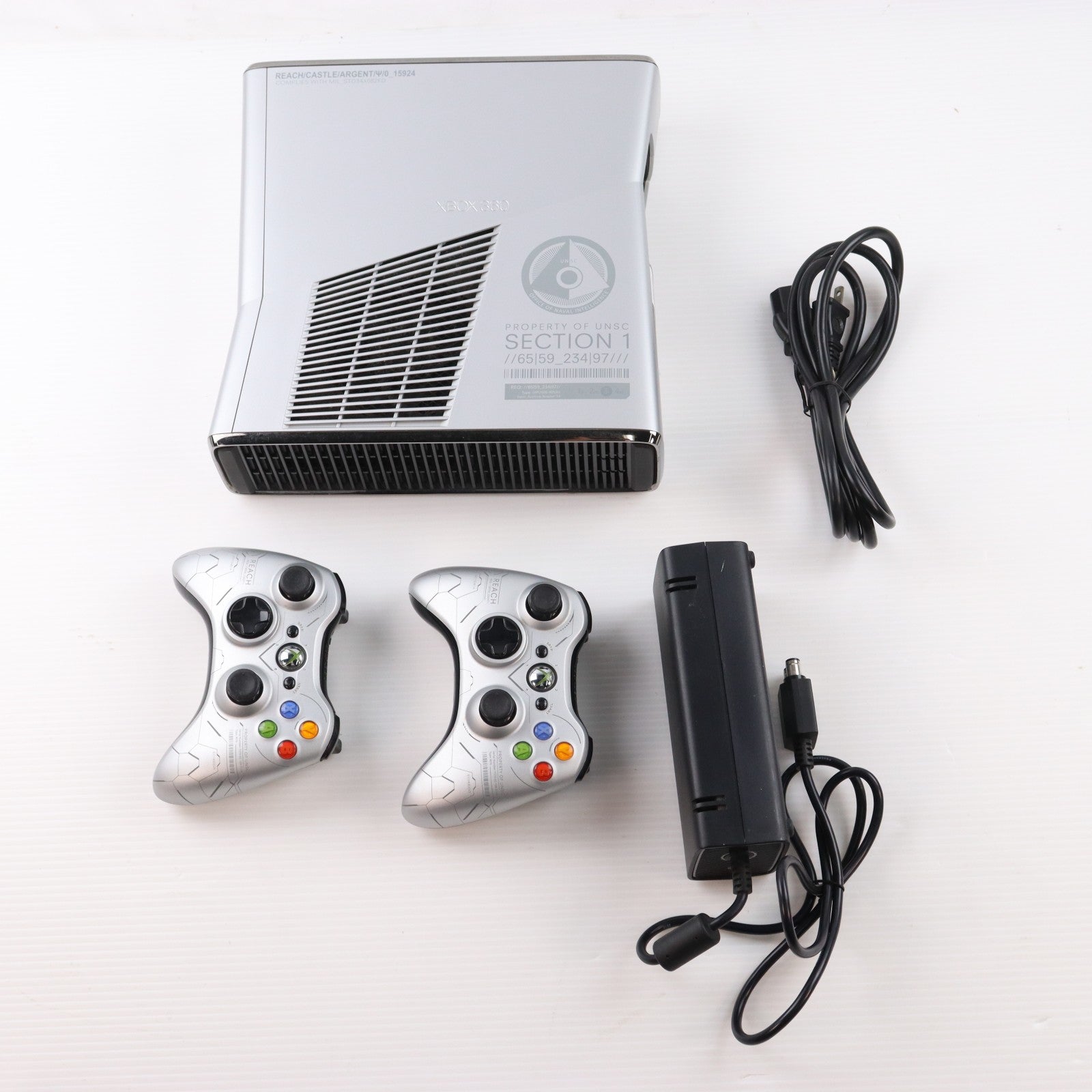 【中古即納】[Xbox360] (本体) Xbox360 Halo: Reach LIMITED EDITION(ヘイロー: リーチ リミテッドエディション) 250GB マイクロソフト(W3G-00064)(20100915)