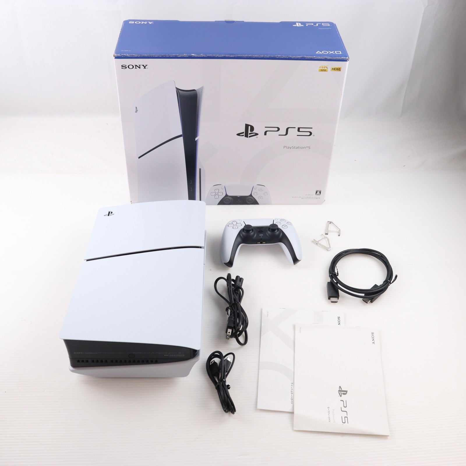 【中古即納】[PS5] (本体) PlayStation 5(プレイステーション5) slimモデル(スリムモデル) SIE(CFI-2000A01)(20231110)