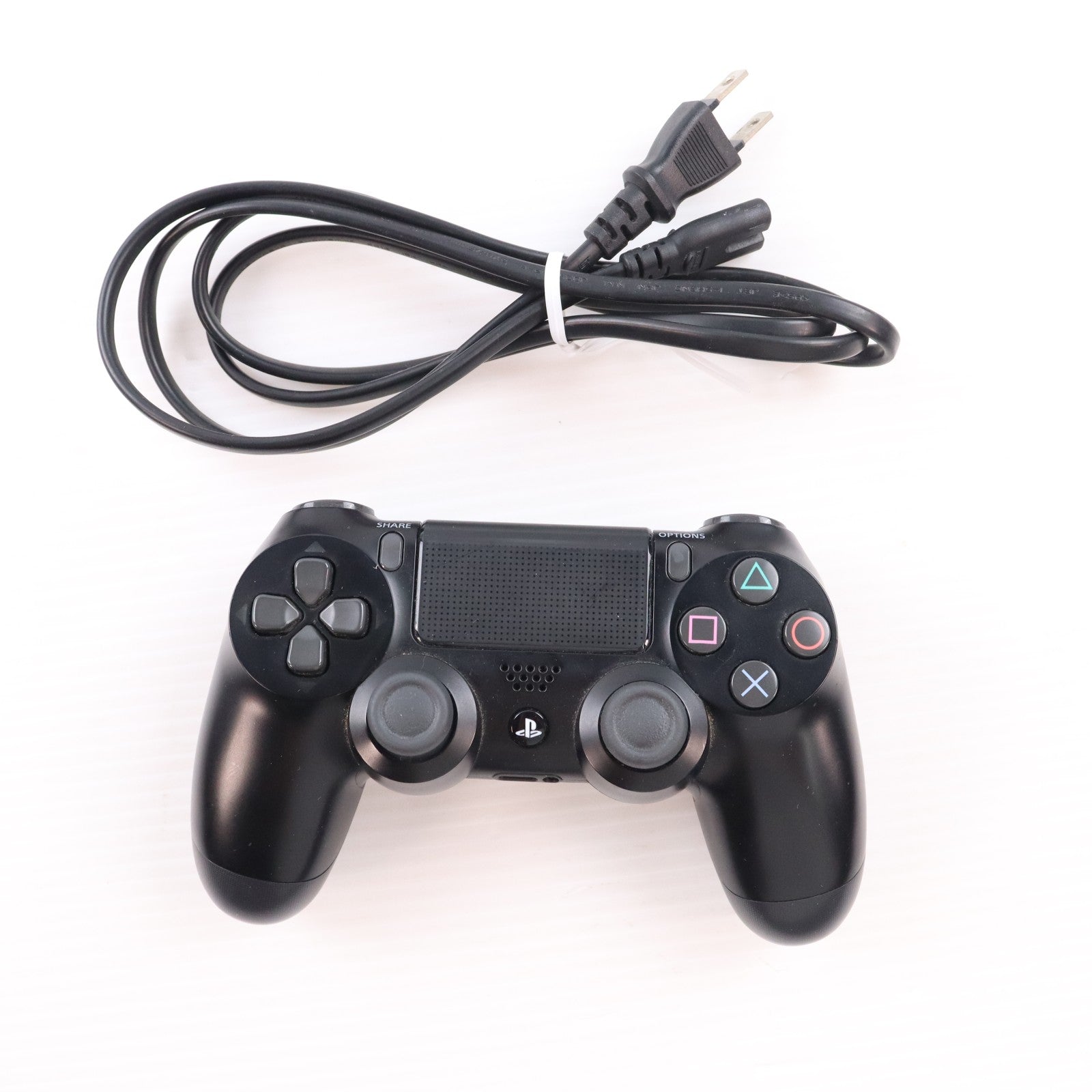 【中古即納】[PS4] (本体) PlayStation 4(プレイステーション4) ジェット・ブラック HDD500GB SIE(CUH-2000AB01)(20160915)