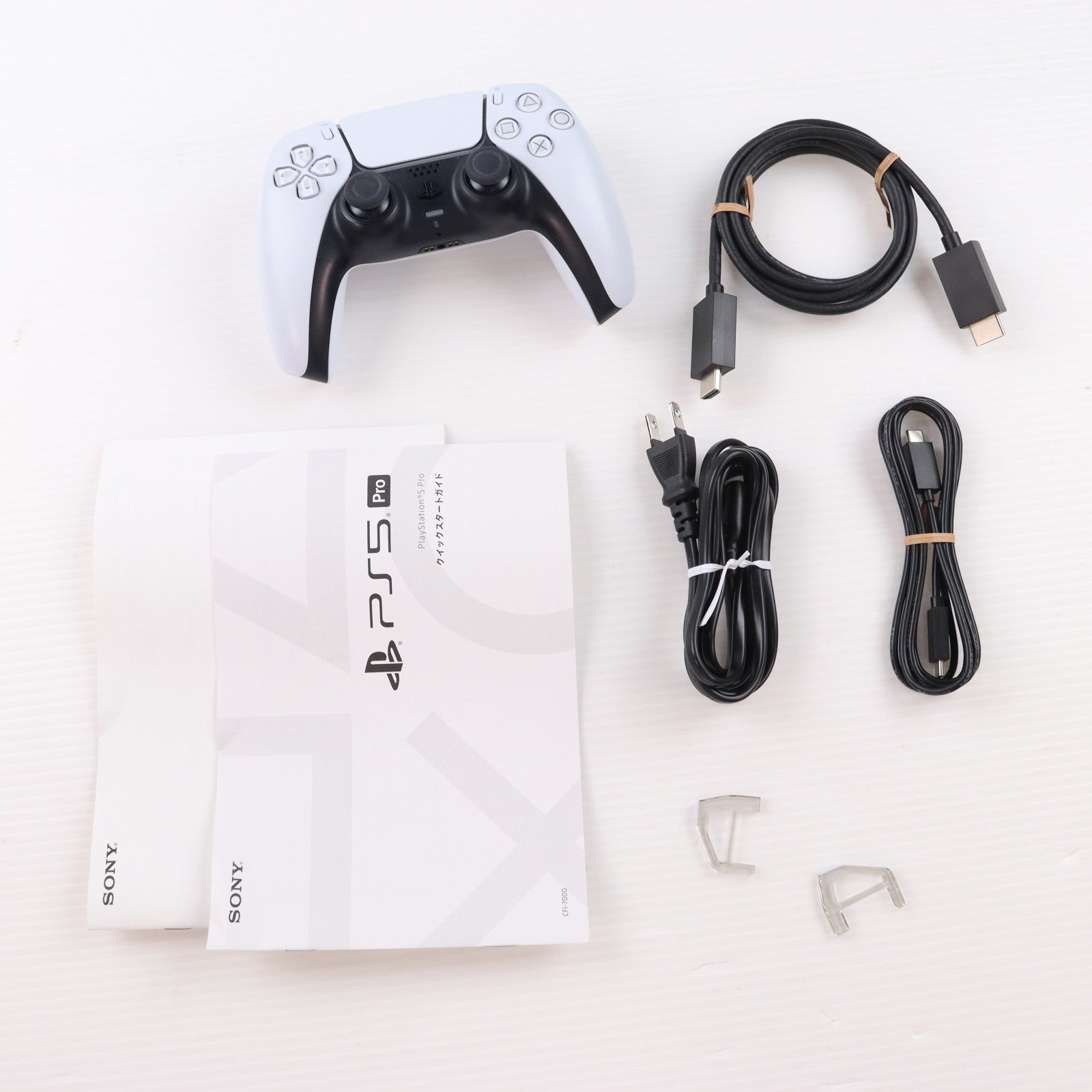 【中古即納】[PS5] (本体) PlayStation5 Pro(プレイステーション5 プロ) SIE(CFI-7000B01)(20241107)