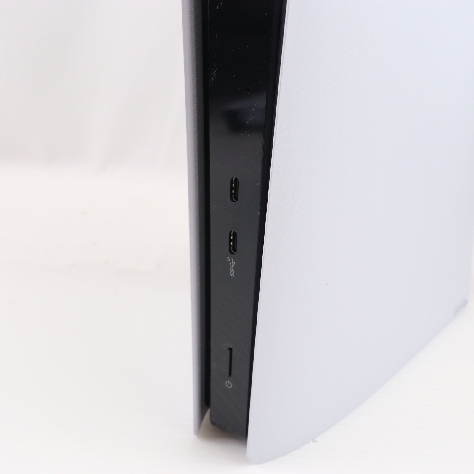 【中古即納】[PS5] (本体) PlayStation5 Pro(プレイステーション5 プロ) SIE(CFI-7000B01)(20241107)