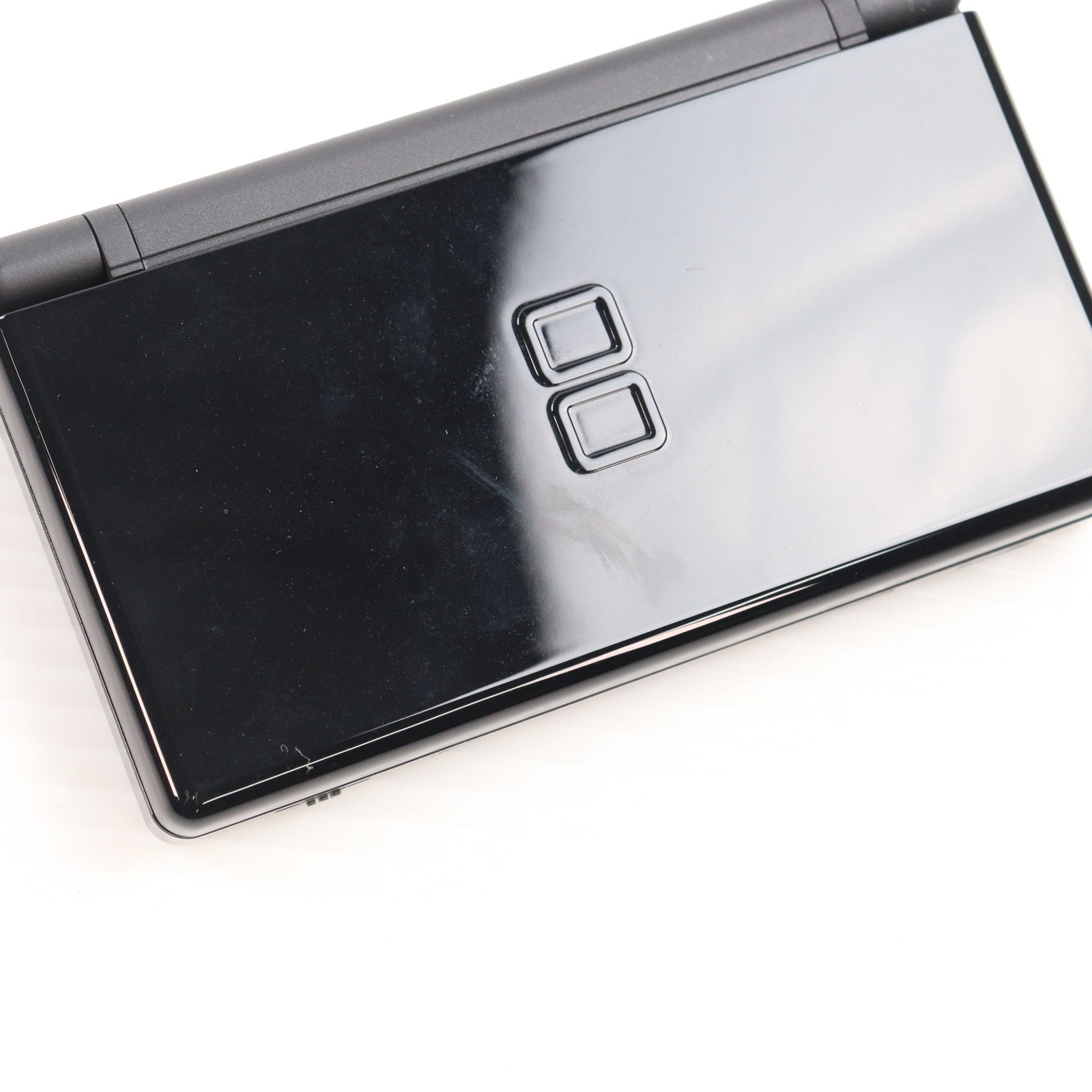 【中古即納】[NDS] (本体) ニンテンドーDS Lite(ライト) ジェットブラック 任天堂(USG-S-KA)(20060902)