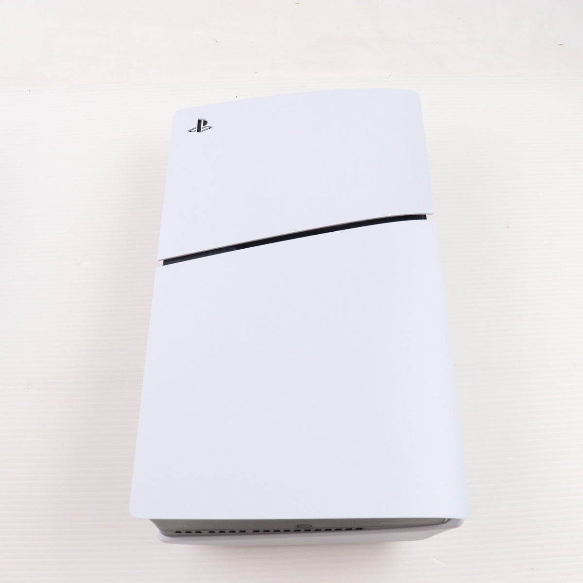 【中古即納】[PS5] (本体) PlayStation 5(プレイステーション5) slimモデル(スリムモデル) SIE(CFI-2000A01)(20231110)