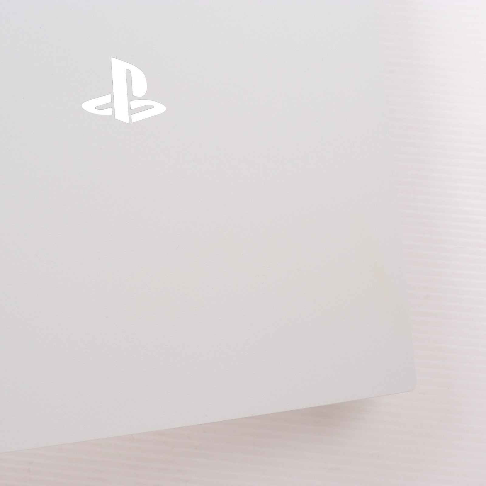 【中古即納】[PS4] (本体) PlayStation 4 Pro(プレイステーション4 プロ) グレイシャー・ホワイト 1TB SIE(CUH-7200BB02)(20181012)