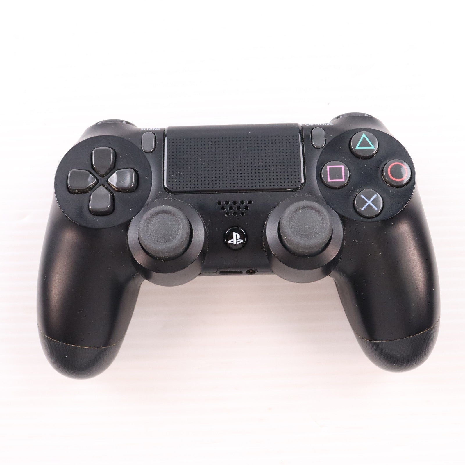【中古即納】[PS4] (本体) PlayStation 4(プレイステーション4) ジェット・ブラック 1TB SIE(CUH-2200BB01)(20180625)