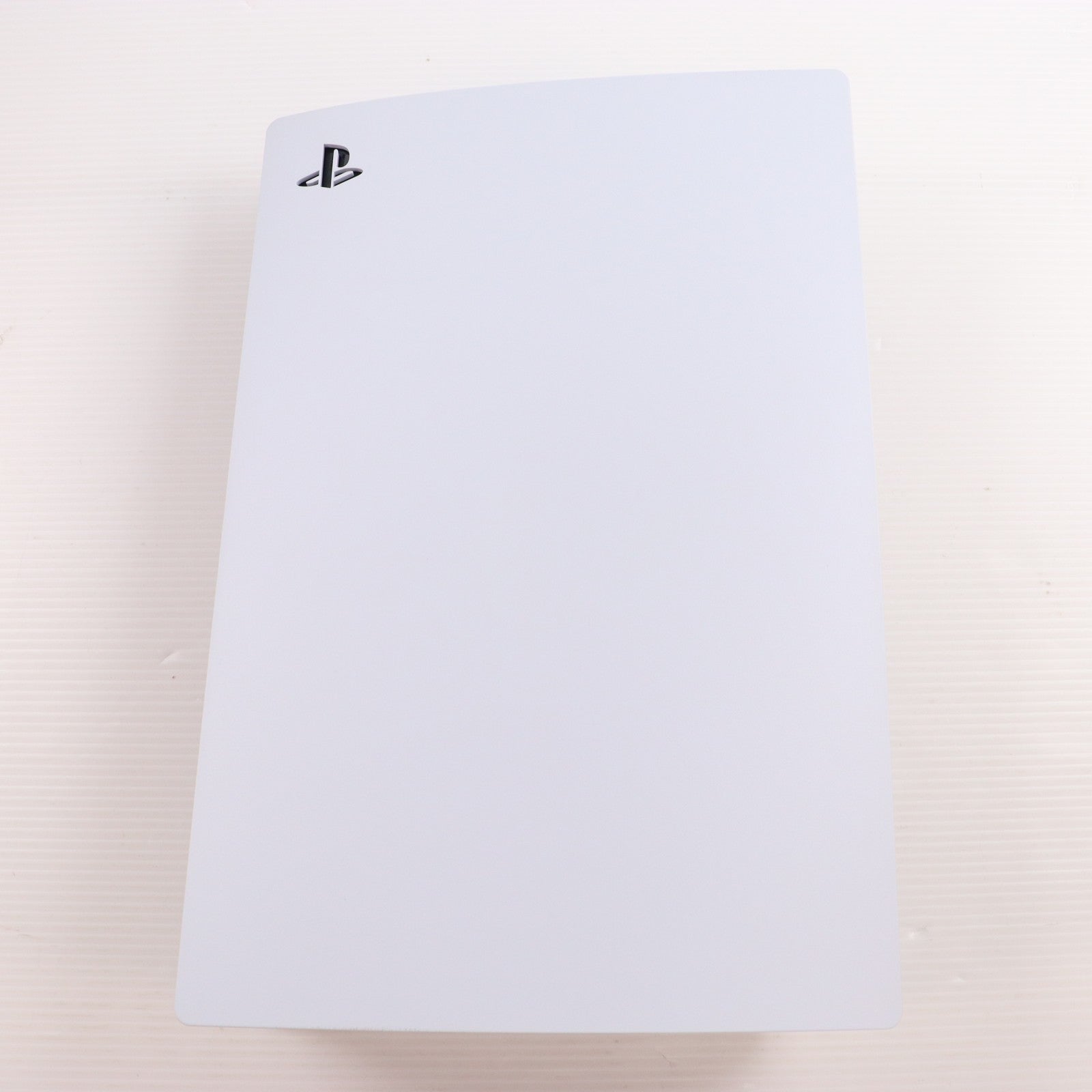 【中古即納】[PS5] (本体) PlayStation 5(プレイステーション5) SIE(CFI-1200A01)(20220915)