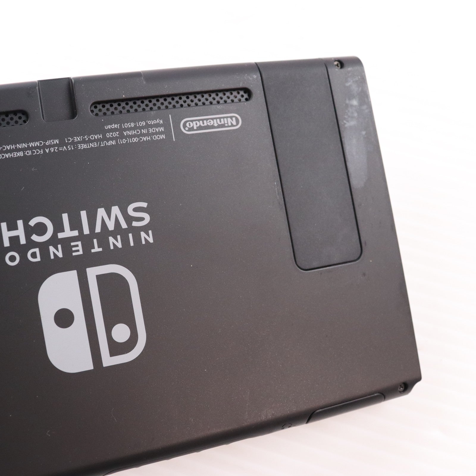 【中古即納】[Switch] (本体) Nintendo Switch(ニンテンドースイッチ) Joy-Con(L) ネオンブルー/(R) ネオンレッド 任天堂(HAD-S-KABAA)(20190830)