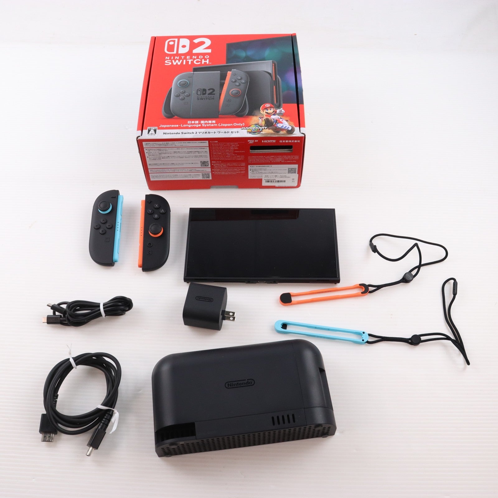 【中古即納】[Switch2] (本体)(ソフト無し) Nintendo Switch 2(ニンテンドースイッチ2)(日本語・国内専用) マリオカート ワールド セット 任天堂(BEE-S-KB6PA)(20250605)