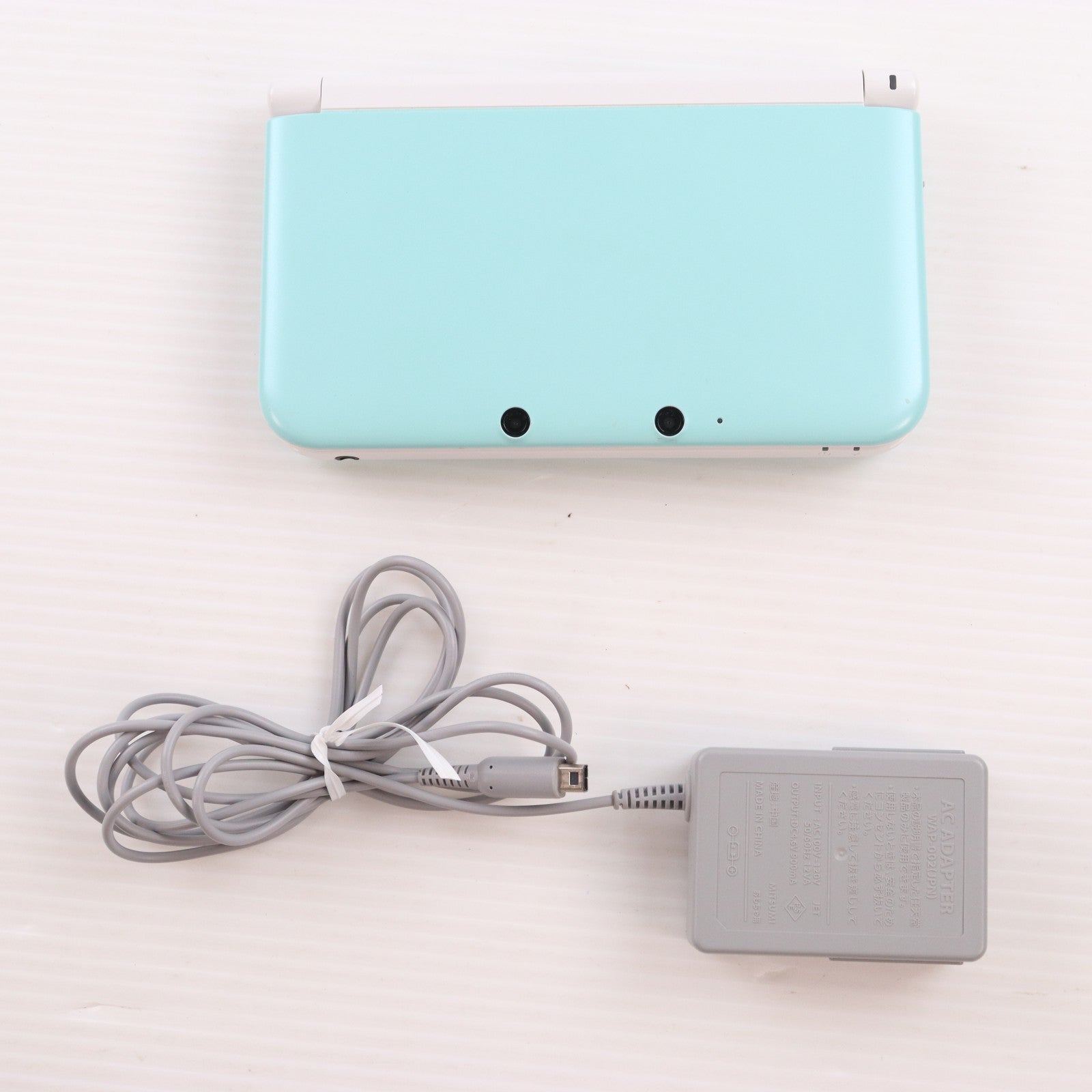 【中古即納】[3DS] (本体) ニンテンドー3DS LL ミント×ホワイト 任天堂(SPR-S-MAAA)(20130418)