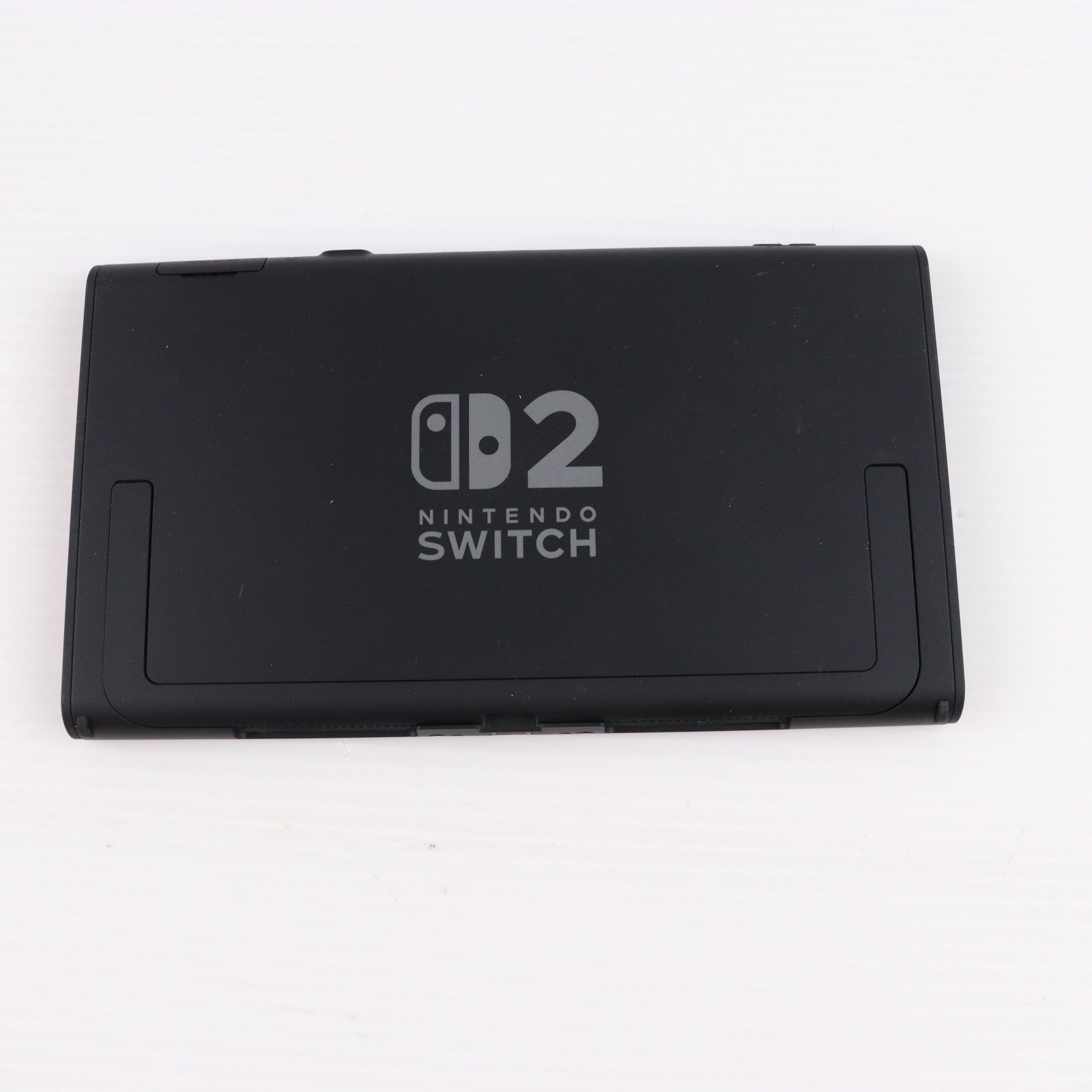【中古即納】[Switch2] (本体)(ソフト無し) Nintendo Switch 2(ニンテンドースイッチ2)(日本語・国内専用) マリオカート ワールド セット 任天堂(BEE-S-KB6PA)(20250605)